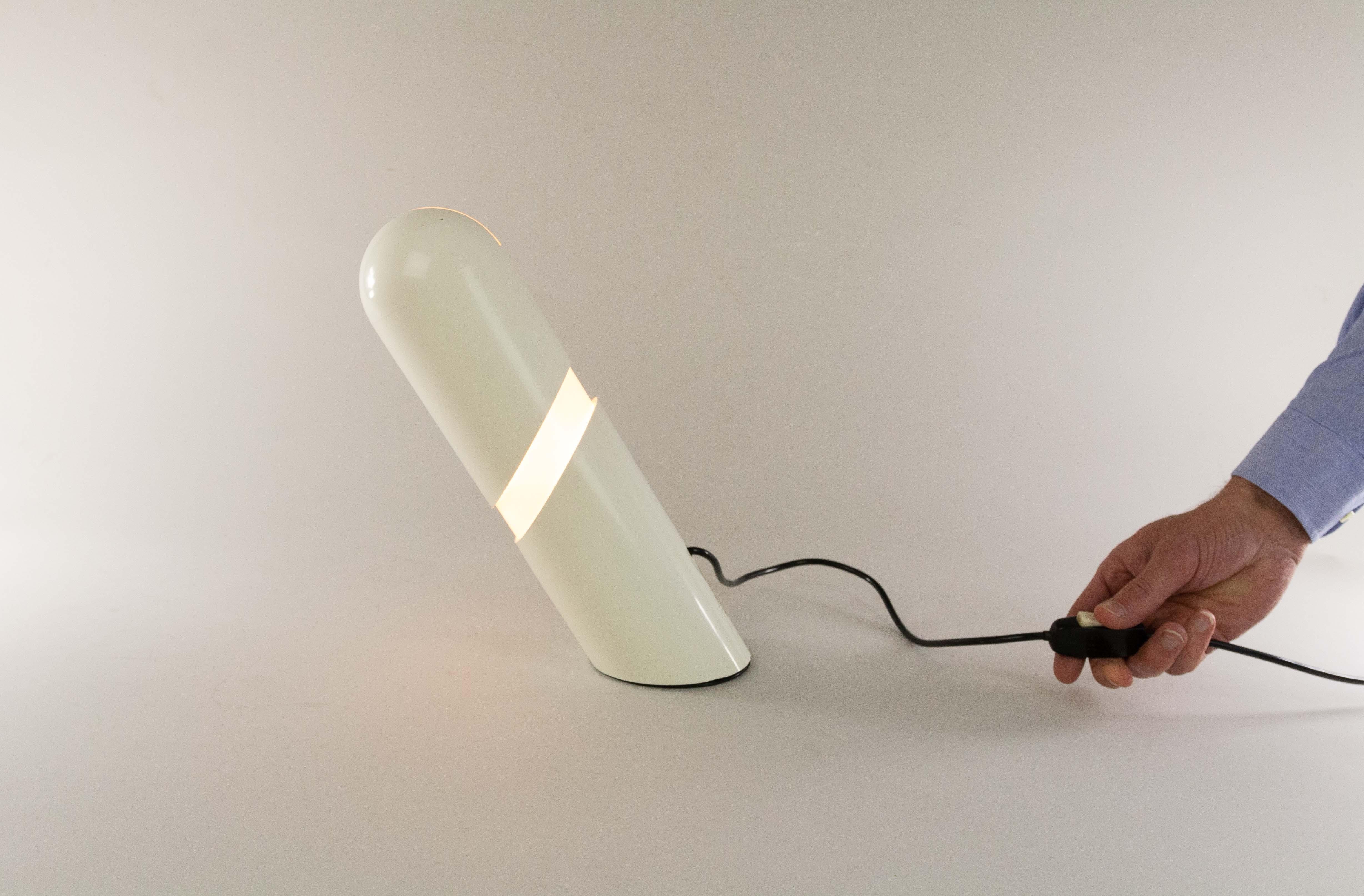 Plastique Lampe de bureau Katiuscia de Gianni Celada pour Fontana Arte, années 1960 en vente