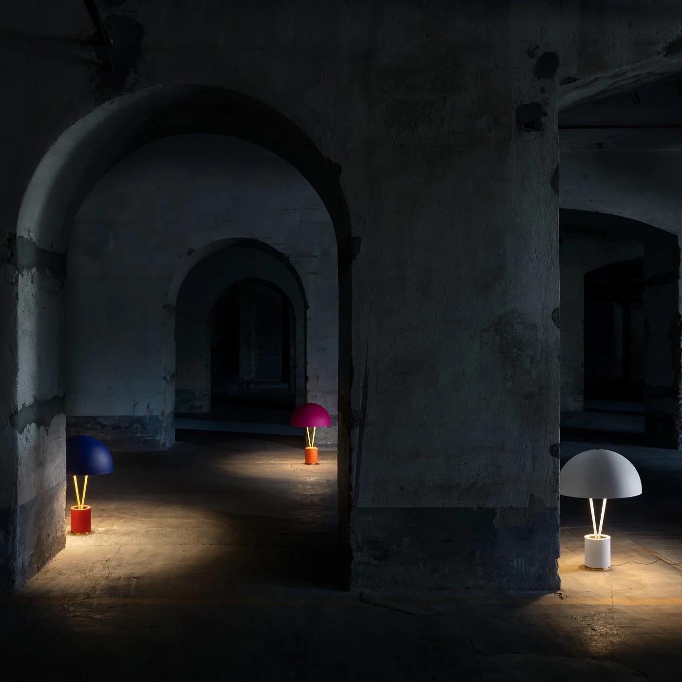 Lampe à poser led Catellani & Smith Bigli - Blanc / Dôme feuille doré Neuf - En vente à Alcamo, IT