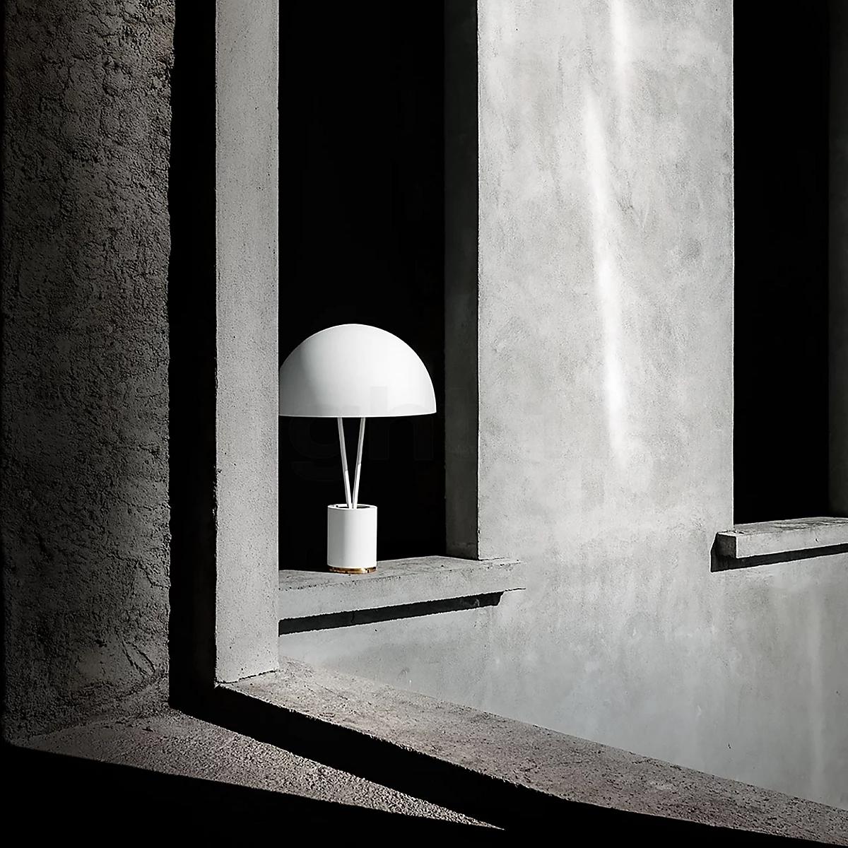 XXIe siècle et contemporain Lampe à poser led Catellani & Smith Bigli - Blanc / Dôme feuille doré en vente