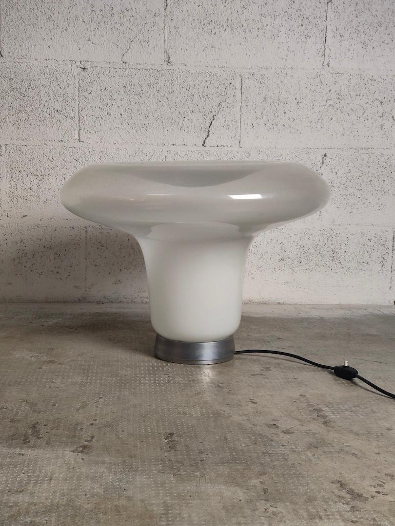 Mid-Century Modern Table Lamp Lesbo in Blown Glass by Angelo Mangiarotti for Artemide 70s For Sale