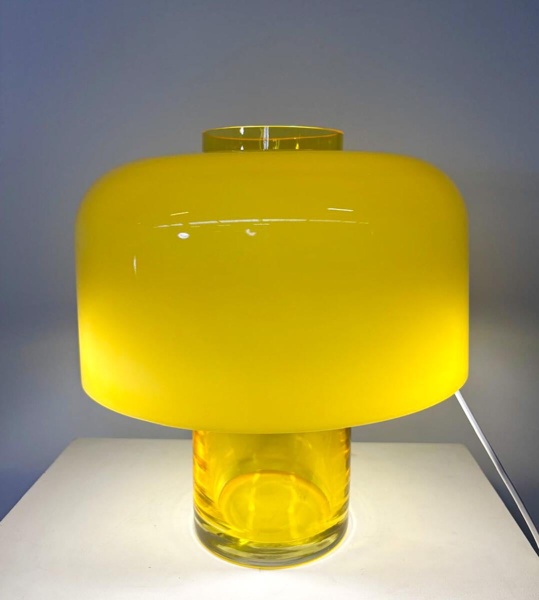 Mid-Century Modern Table Lamp LT226 by Carlo Nason for Mazzega, Italy For Sale