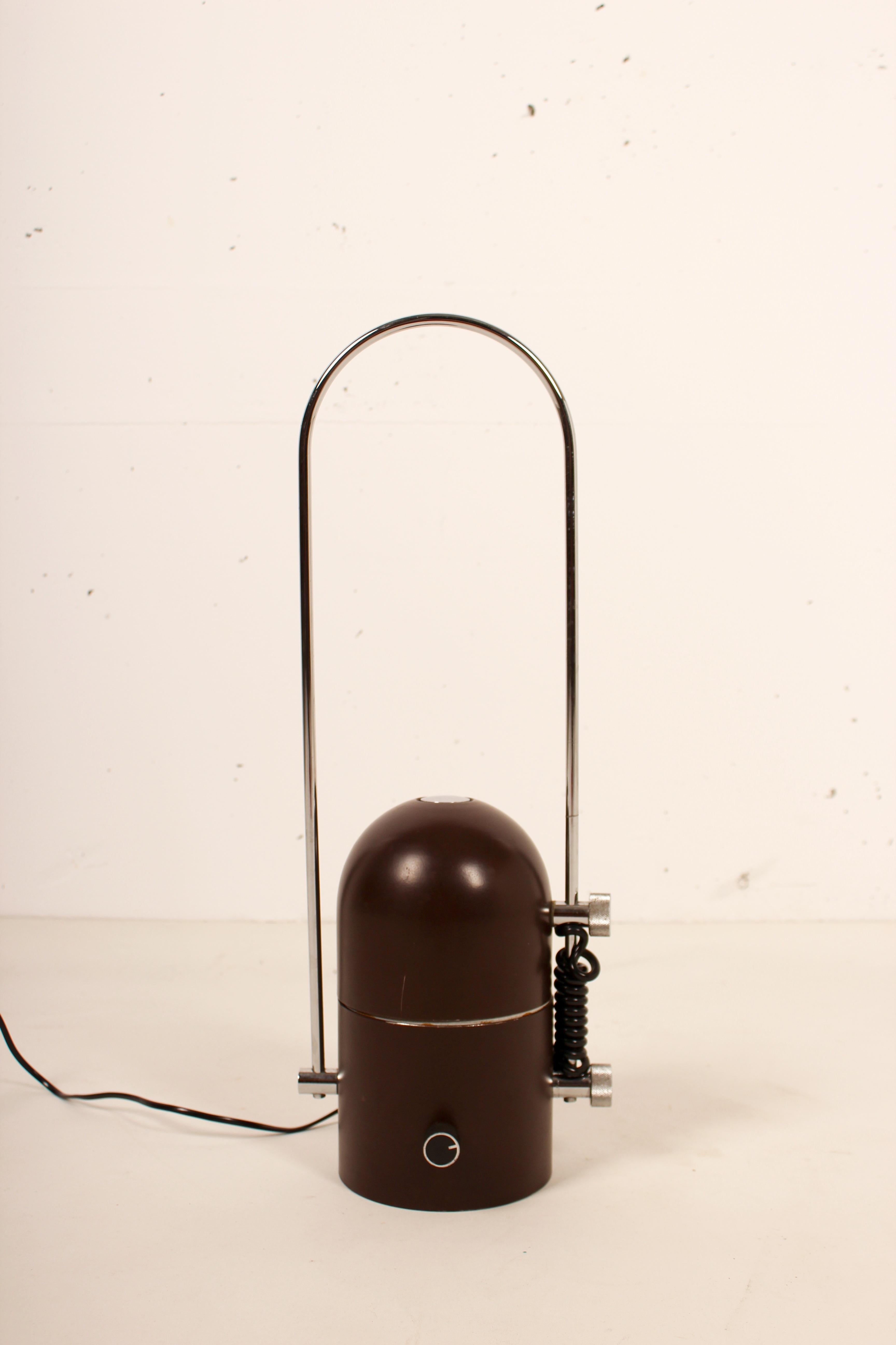 Tischlampe Madom Design von Josep Maria Magem, 1970er Jahre (Space Age) im Angebot