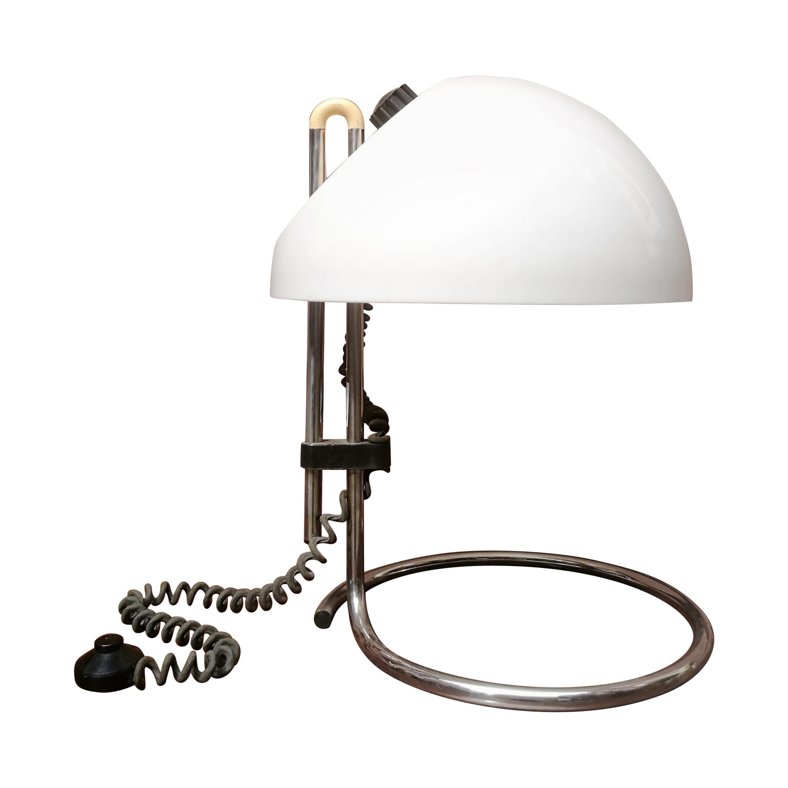 Table Lamp Mod 4026 Kartell Design Carlo Santi 1970 White Plexiglass and Chrome