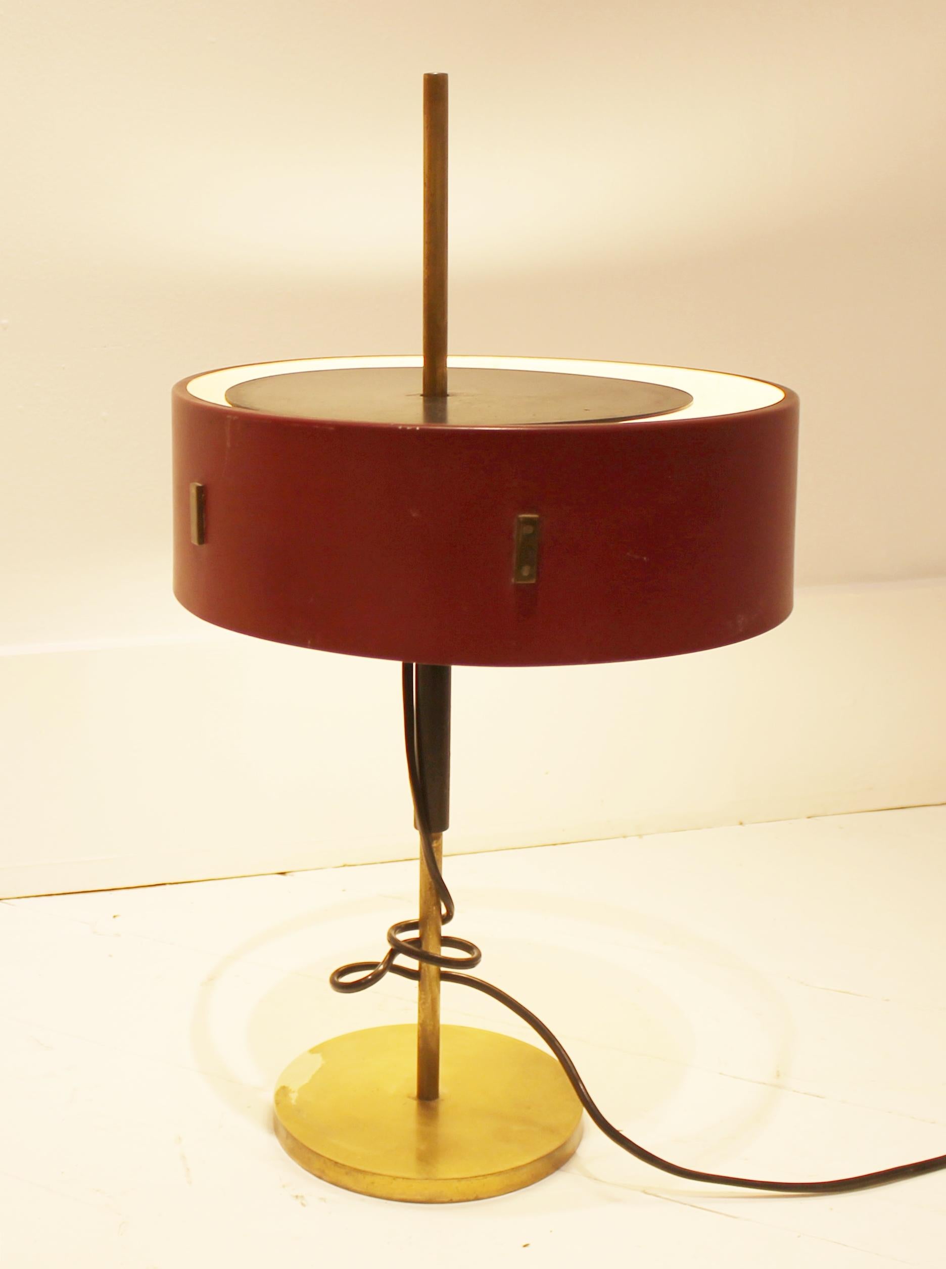 Table Lamp Model 243 by Ostuni & Forti for Oluce, Italy, 1950s In Good Condition For Sale In Brussels, BE