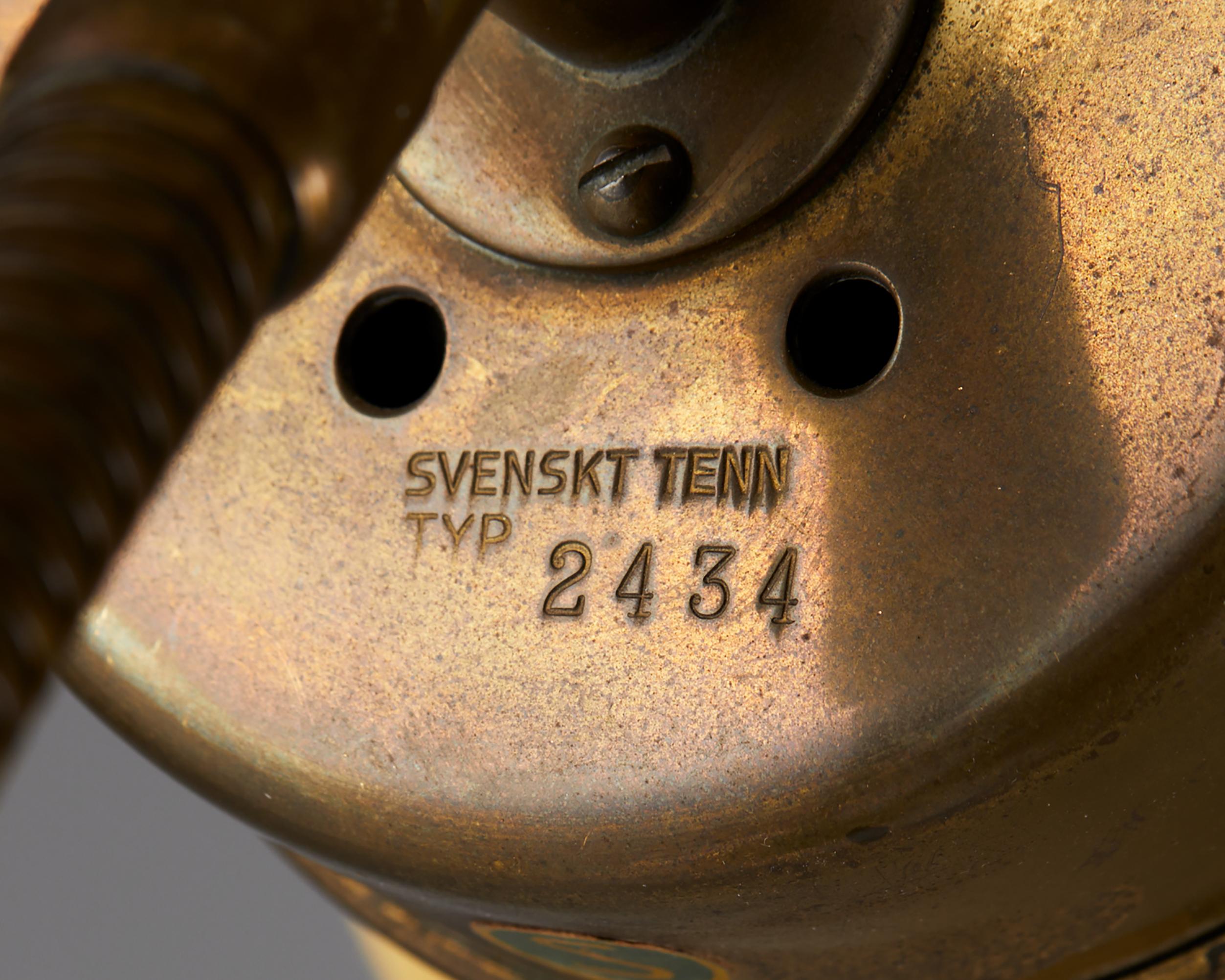 Table Lamp Model 2434 Designed by Josef Frank for Svenskt Tenn 2