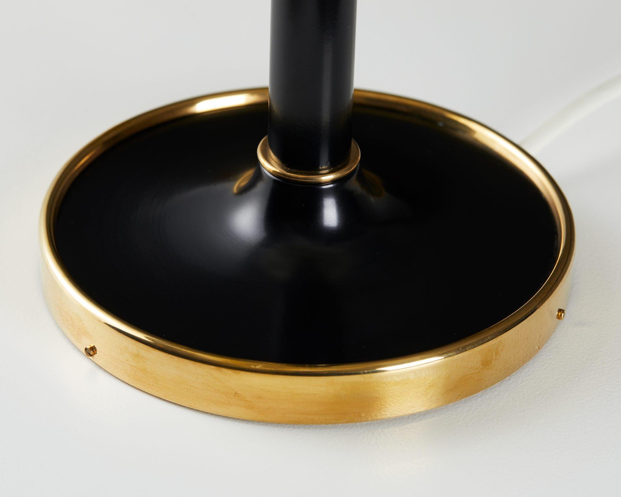 Table Lamp Model 2466 Designed by Josef Frank for Svenskt Tenn In Good Condition In Stockholm, SE