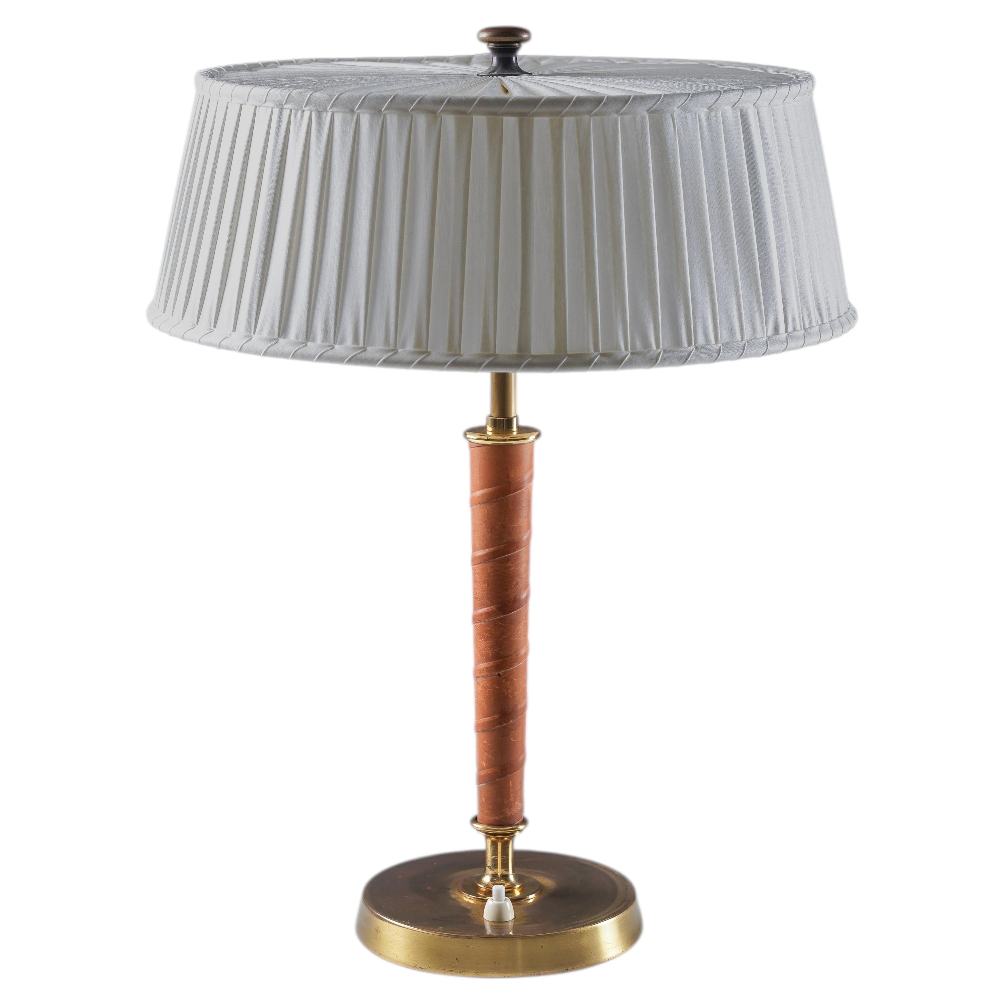 Lámpara de mesa modelo 32926 de Nordiska Kompaniet, Suecia, década de 1940
