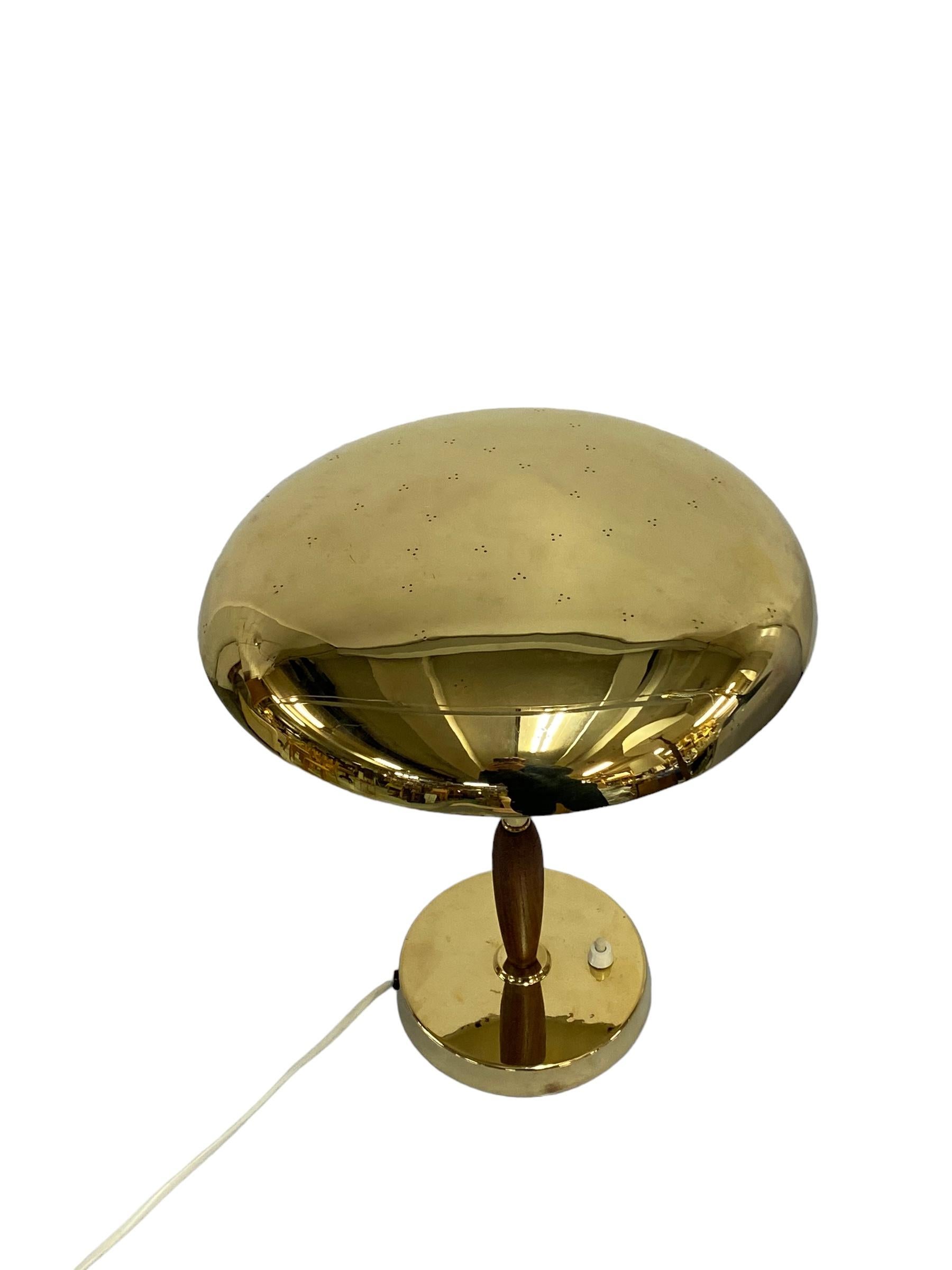 Finnish Table Lamp Model. 407024, Pohjoismainen Sähkö Oy 1950s For Sale