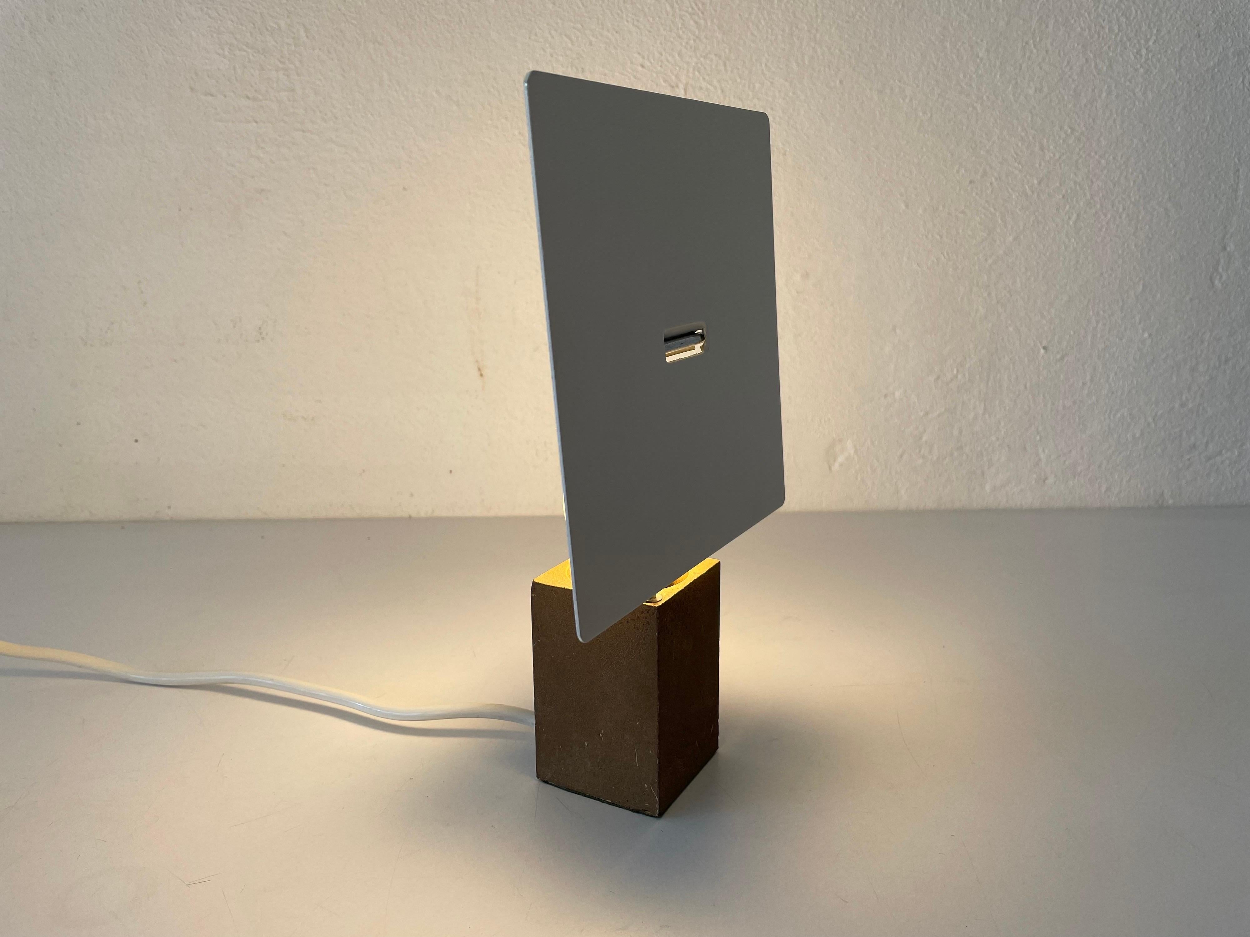 Lampe de bureau Modèle 610 d'Antonio Pio Macchi Cassia pour Arteluce, 1970, Italie en vente 3