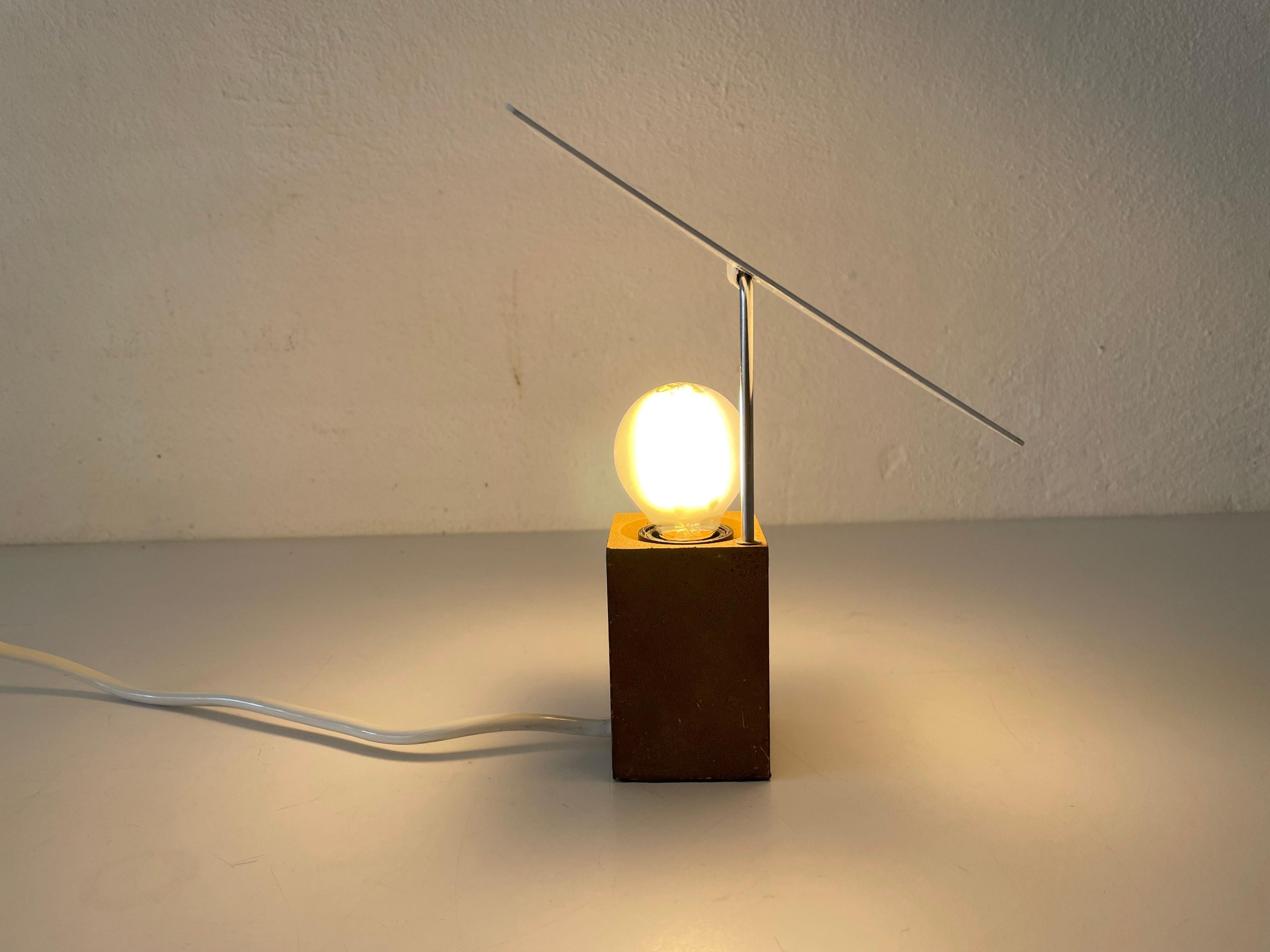 Lampe de bureau Modèle 610 d'Antonio Pio Macchi Cassia pour Arteluce, 1970, Italie en vente 5