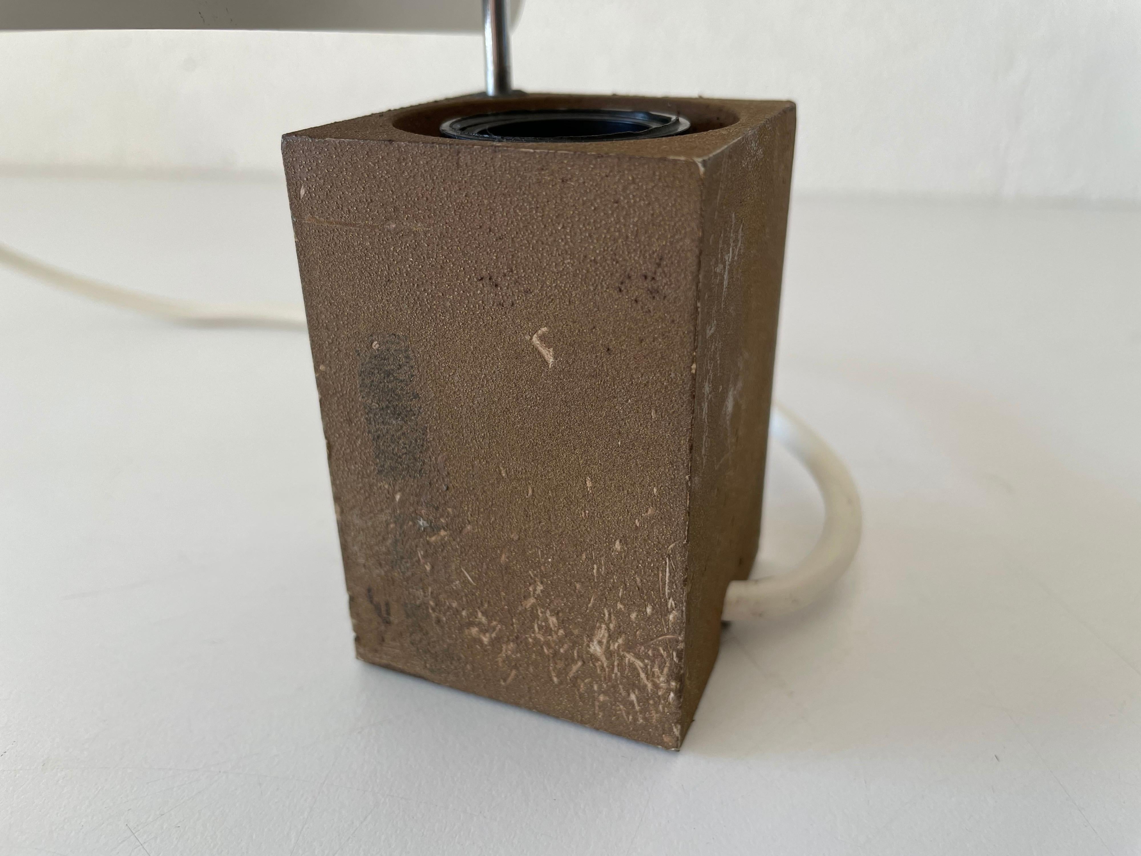 Lampada da tavolo Model 610 di Antonio Pio Macchi Cassia per Arteluce, Italia, anni '70 in vendita 11
