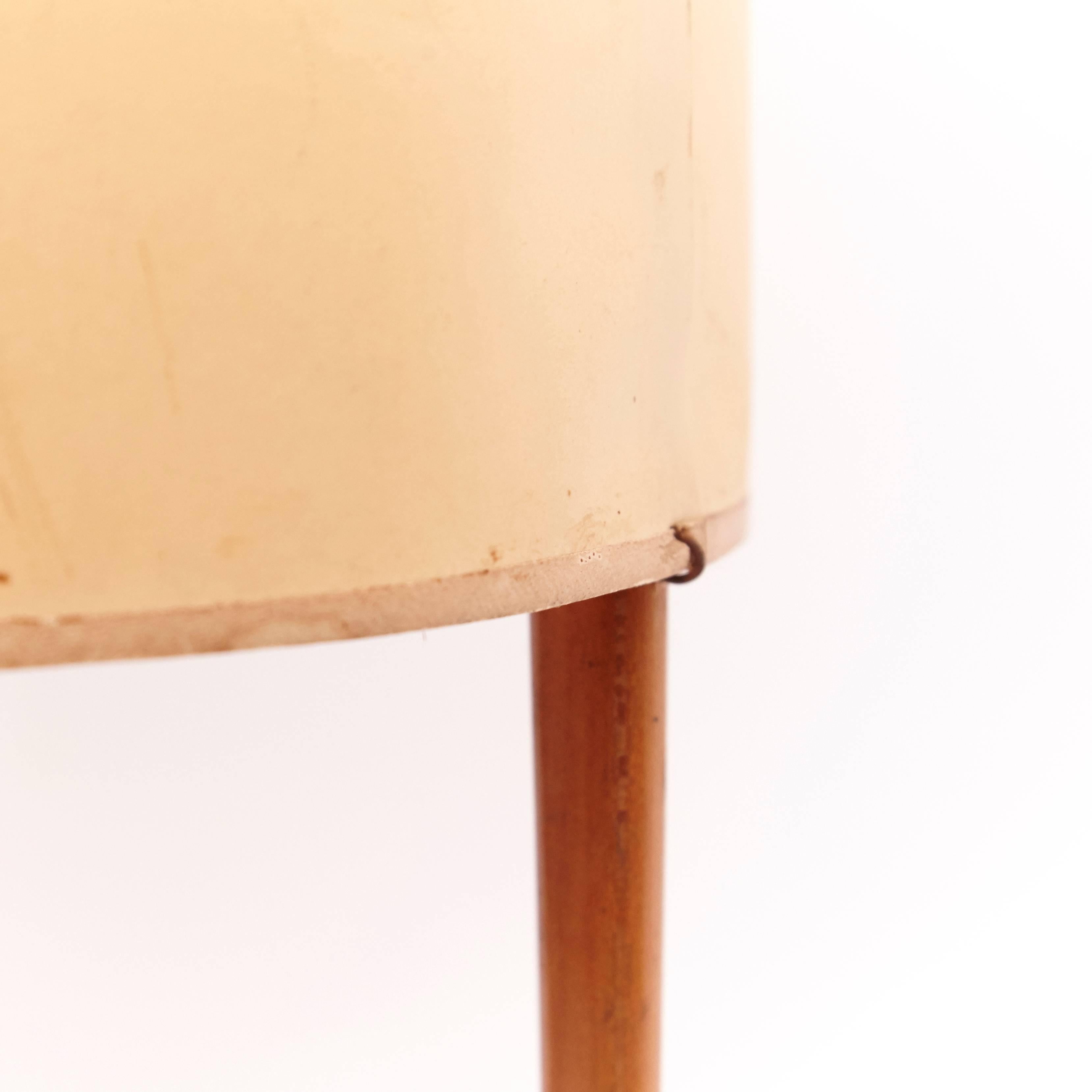 Table Lamp Model 9 by Isamu Noguchi for Knoll, USA, 1947 In Good Condition In Barcelona, Barcelona