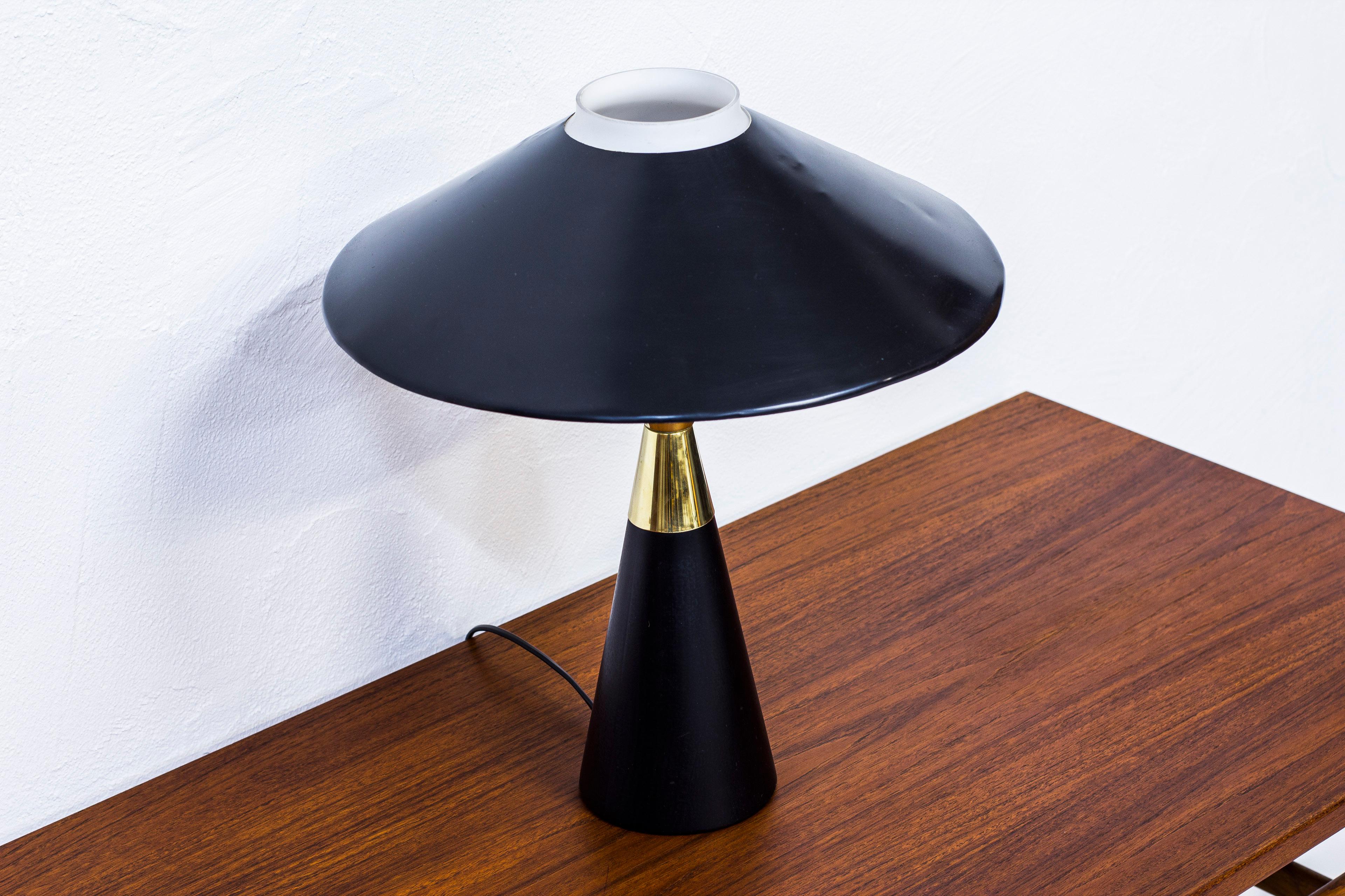 Brass Table Lamp Model 