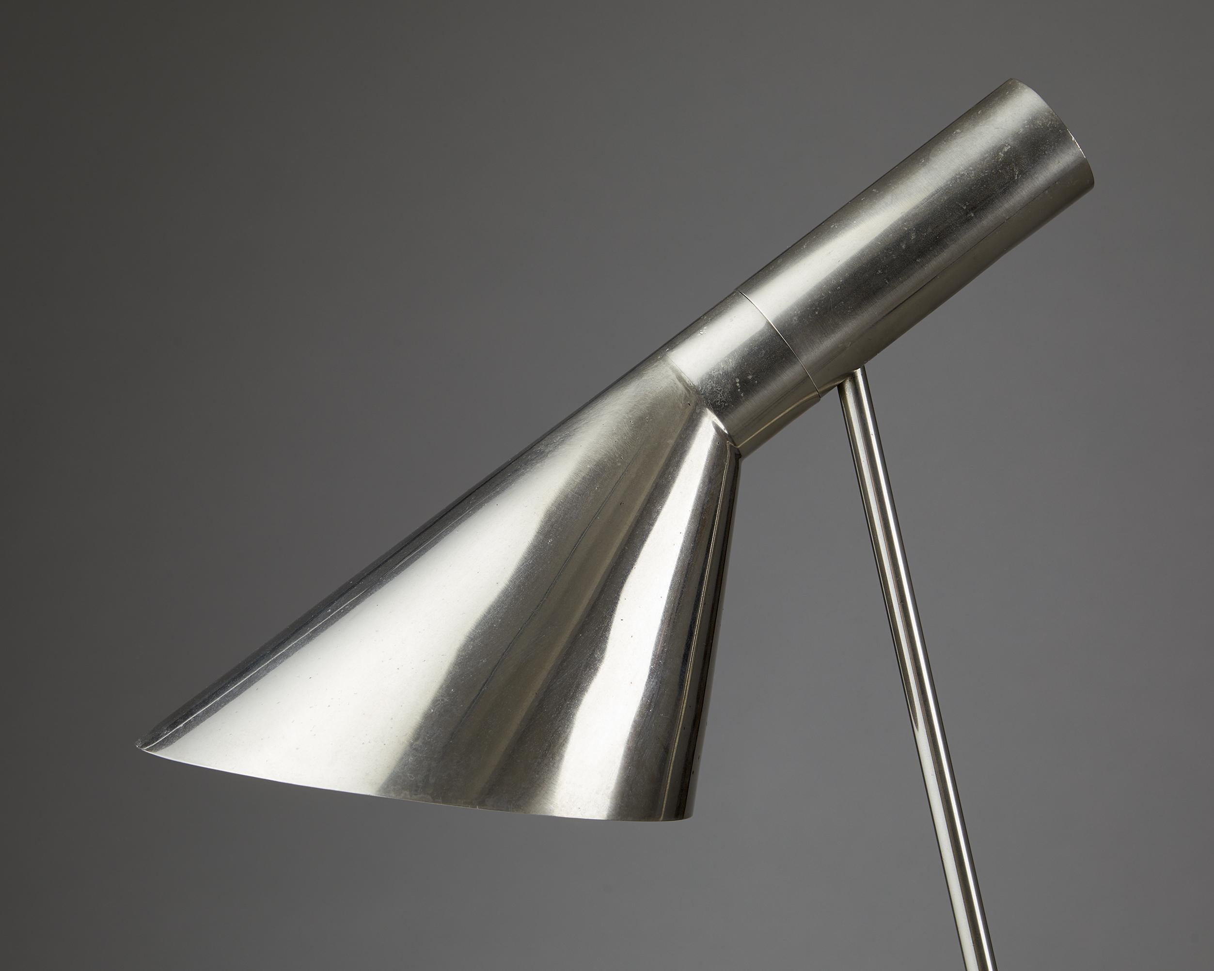 Metal Table lamp model AJ designed by Arne Jacobsen for Louis Poulsen Entwurf, Denmark For Sale