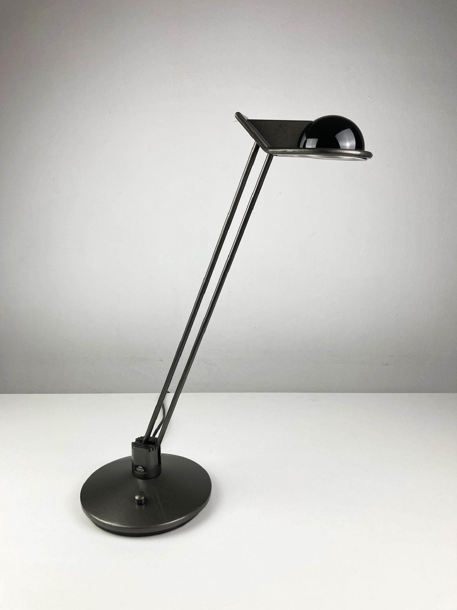 Mid-Century Modern Lampe de table Modèle Anade par Josep Lluscá pour Metalarte, Spain 1980 en vente