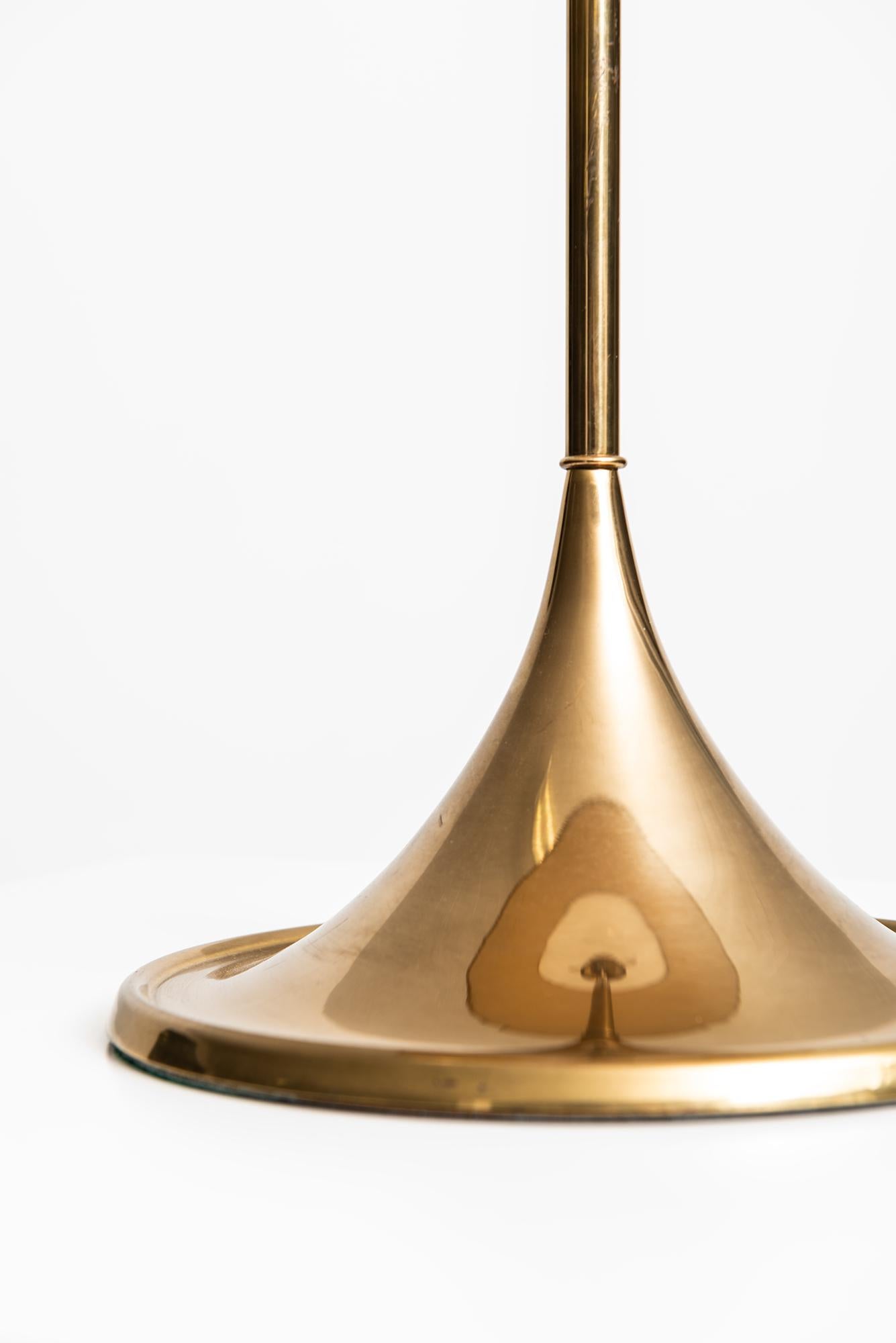 Scandinavian Modern Table Lamp Model B-024 in Brass Produced by Bergbom in Sweden For Sale