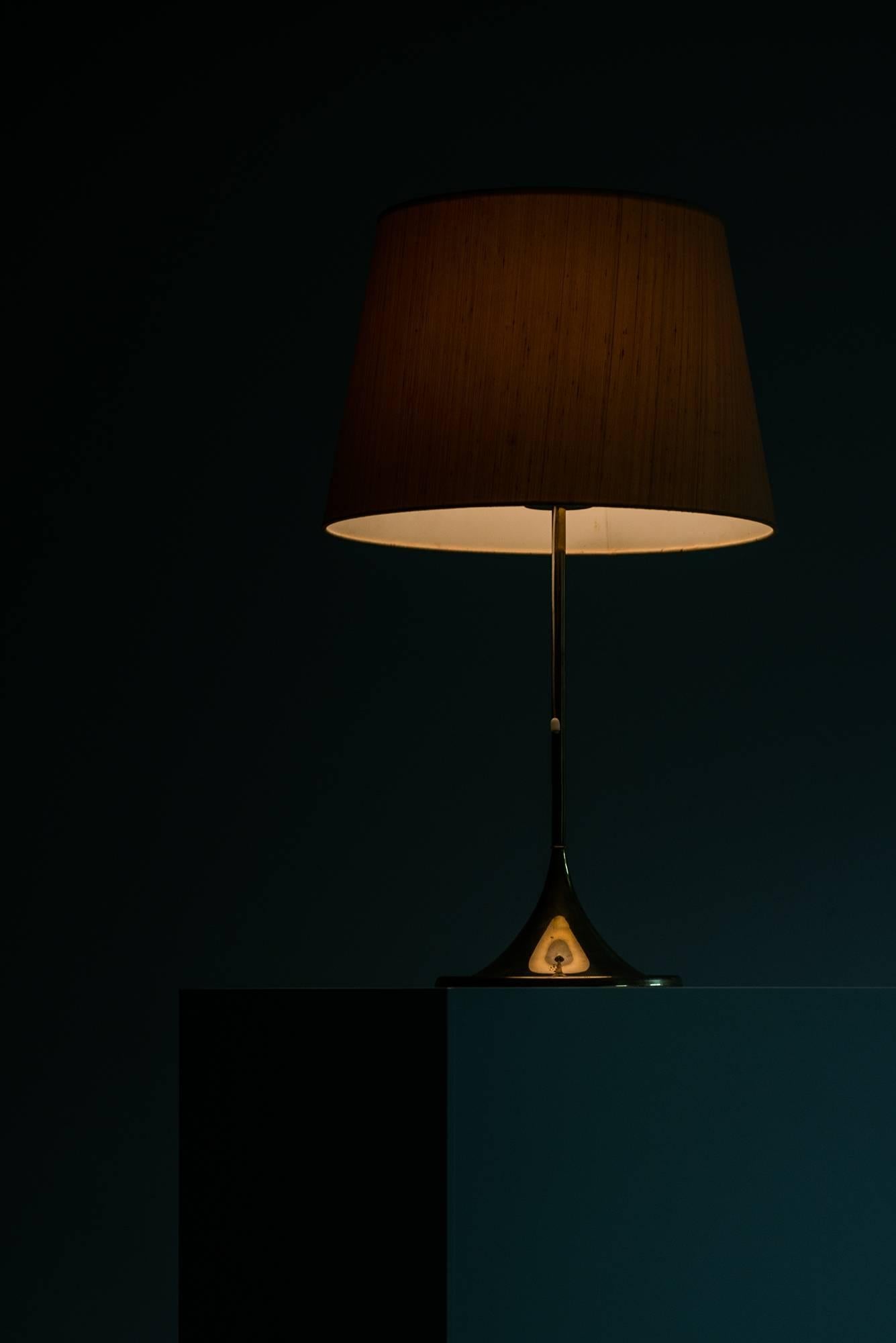 Table Lamp Model B-024 Produced by Bergbom in Sweden In Excellent Condition In Limhamn, Skåne län