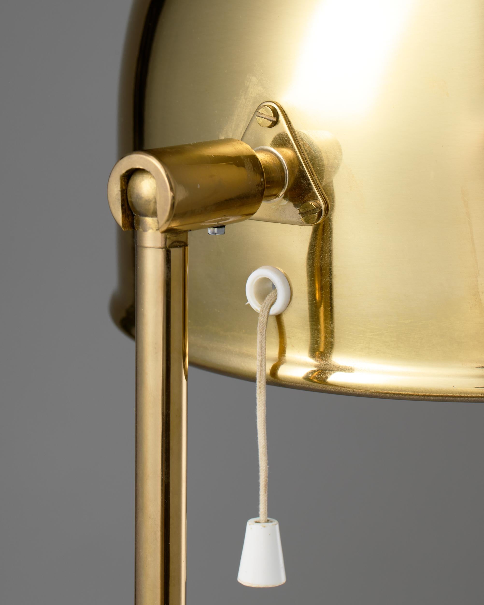 Lampe de table modèle B-075 par Eje Ahlgren pour Bergboms. Bon état - En vente à Stockholm, SE