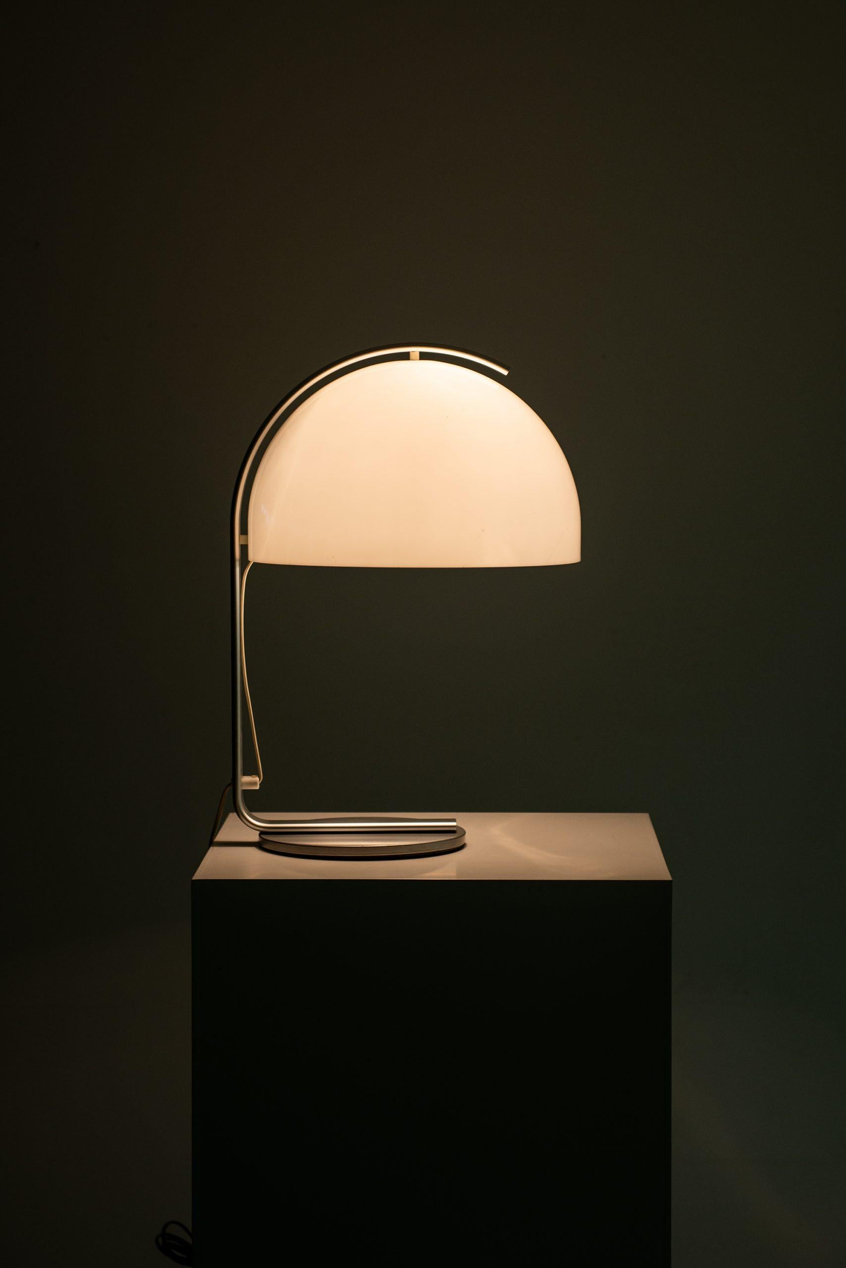 Suédois Lampe de bureau modèle B-33 produite par Bergbom en Suède en vente
