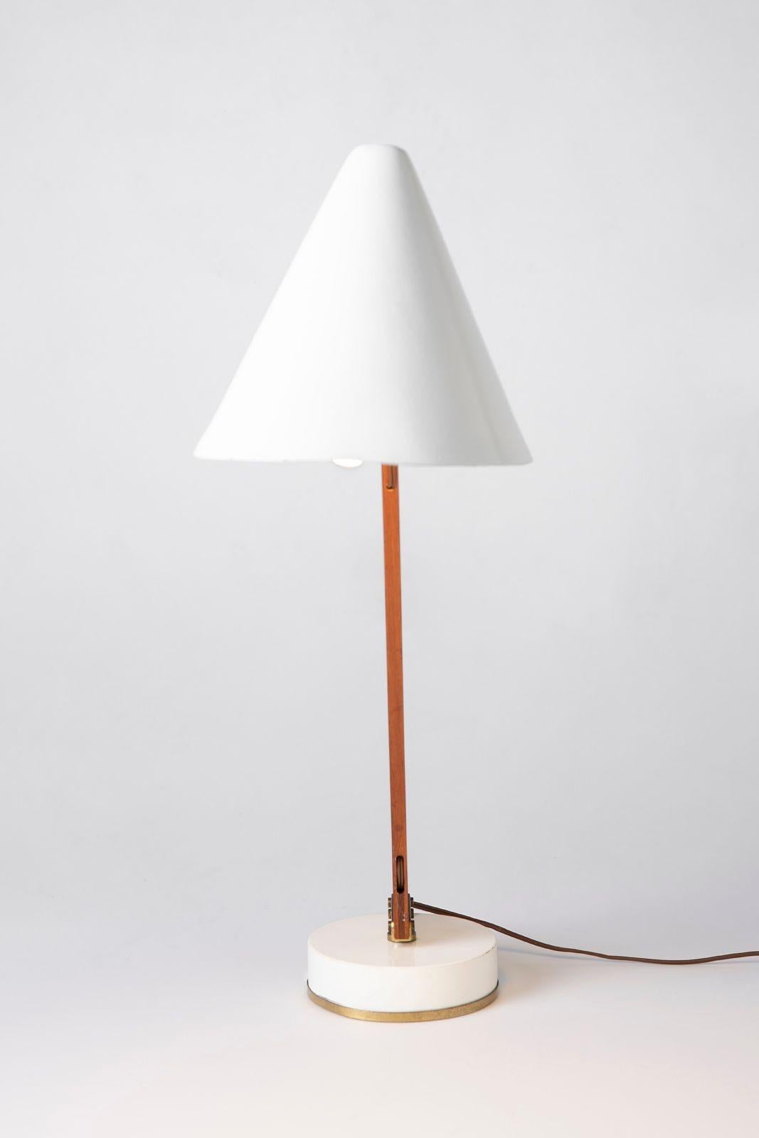 Table lamp, Model B-54 by Hans-Agne Jakobson In Good Condition For Sale In Dallas, TX