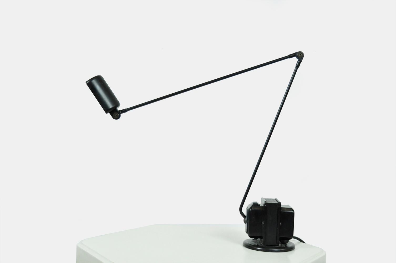 Late 20th Century Table lamp, model Daphine, by Tommaso Cimini for Lumina, Italy 1970s For Sale