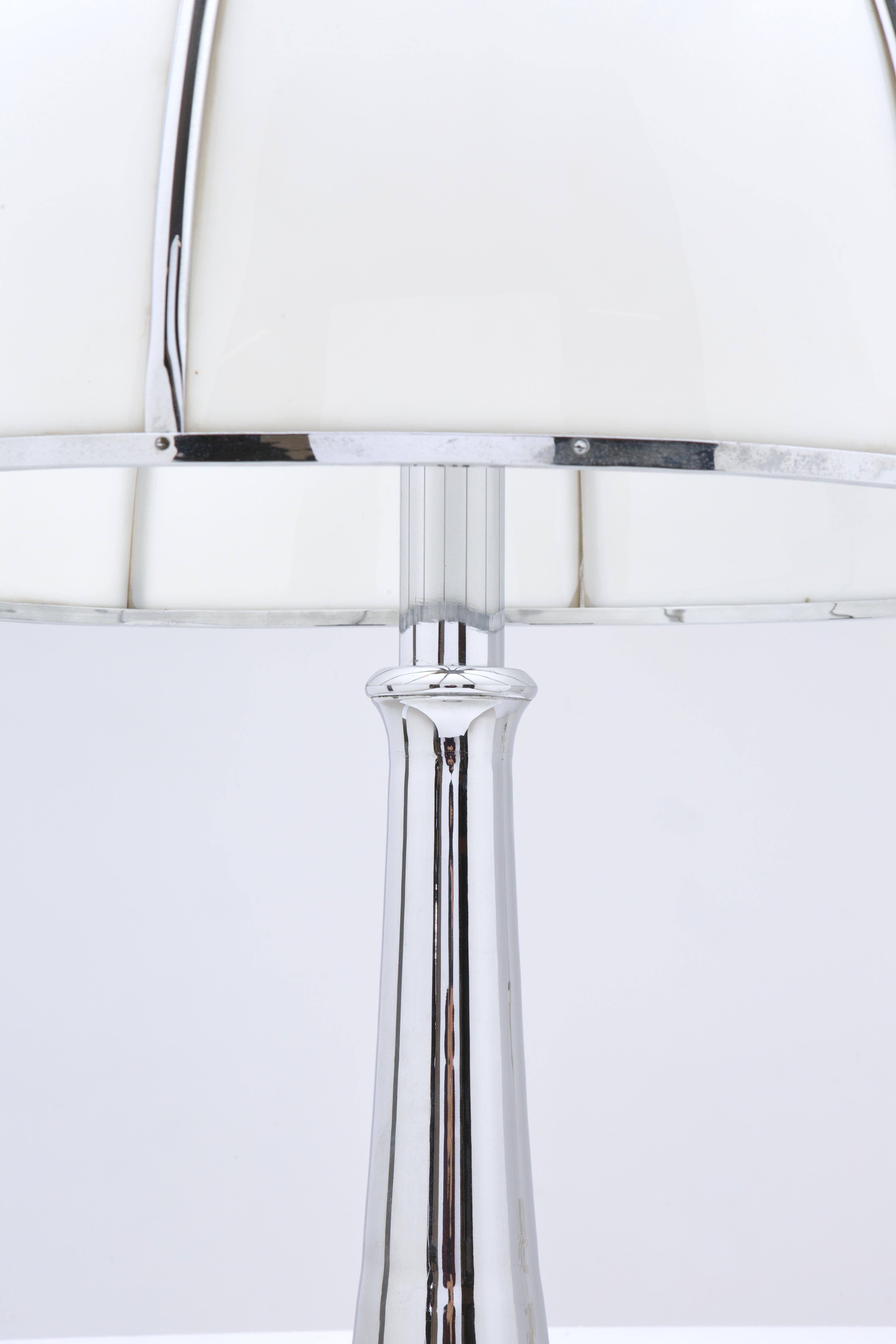 Table Lamp model Fungo by Gabriella Crespi, Italian Design 1970s  1