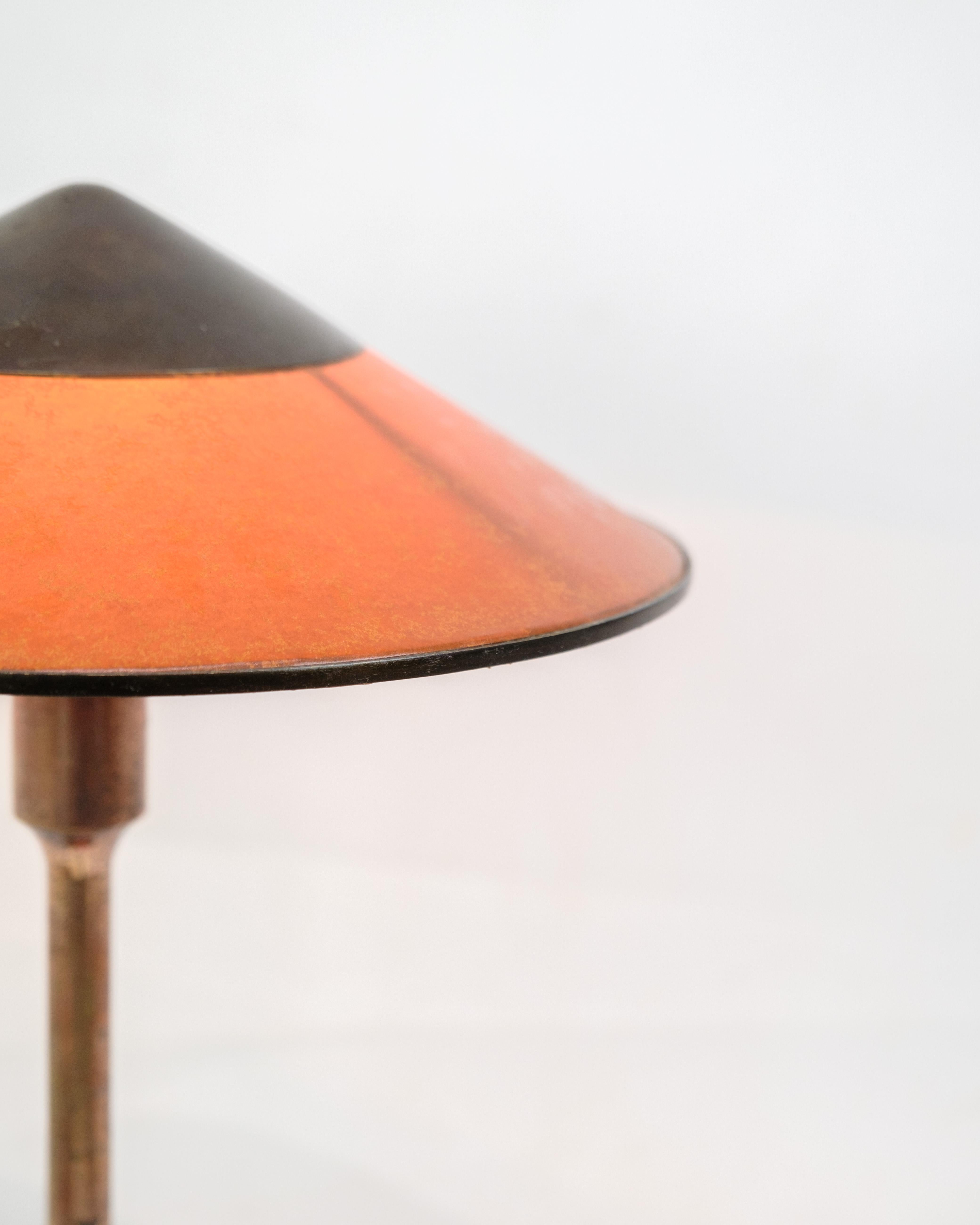 Danois Lampe de table modèle Kongelys en laiton bruni par Fog & Mørup des années 1930 en vente
