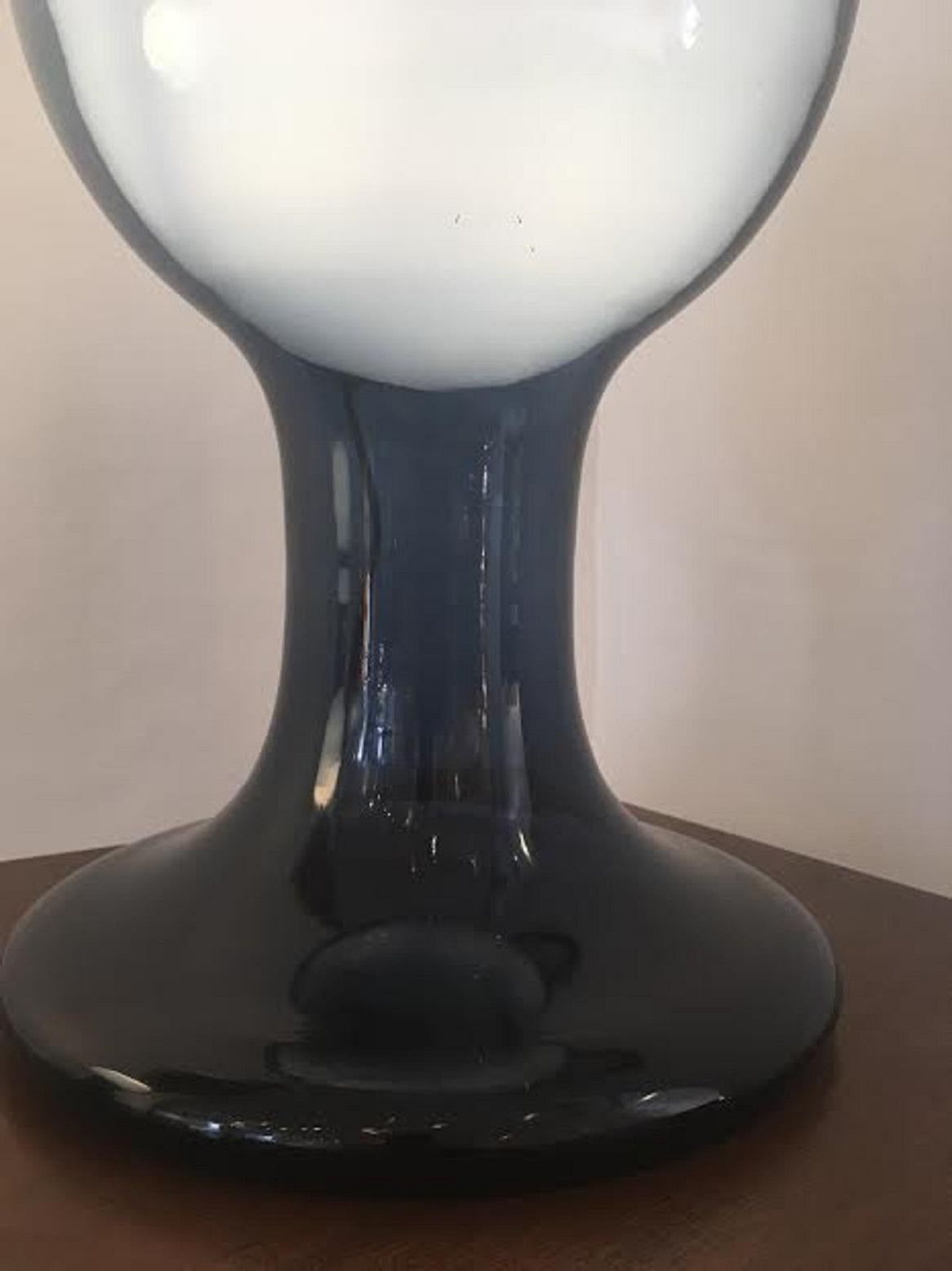 Lampe de table modèle LT 216 par Carlo Nason pour Mazzega.