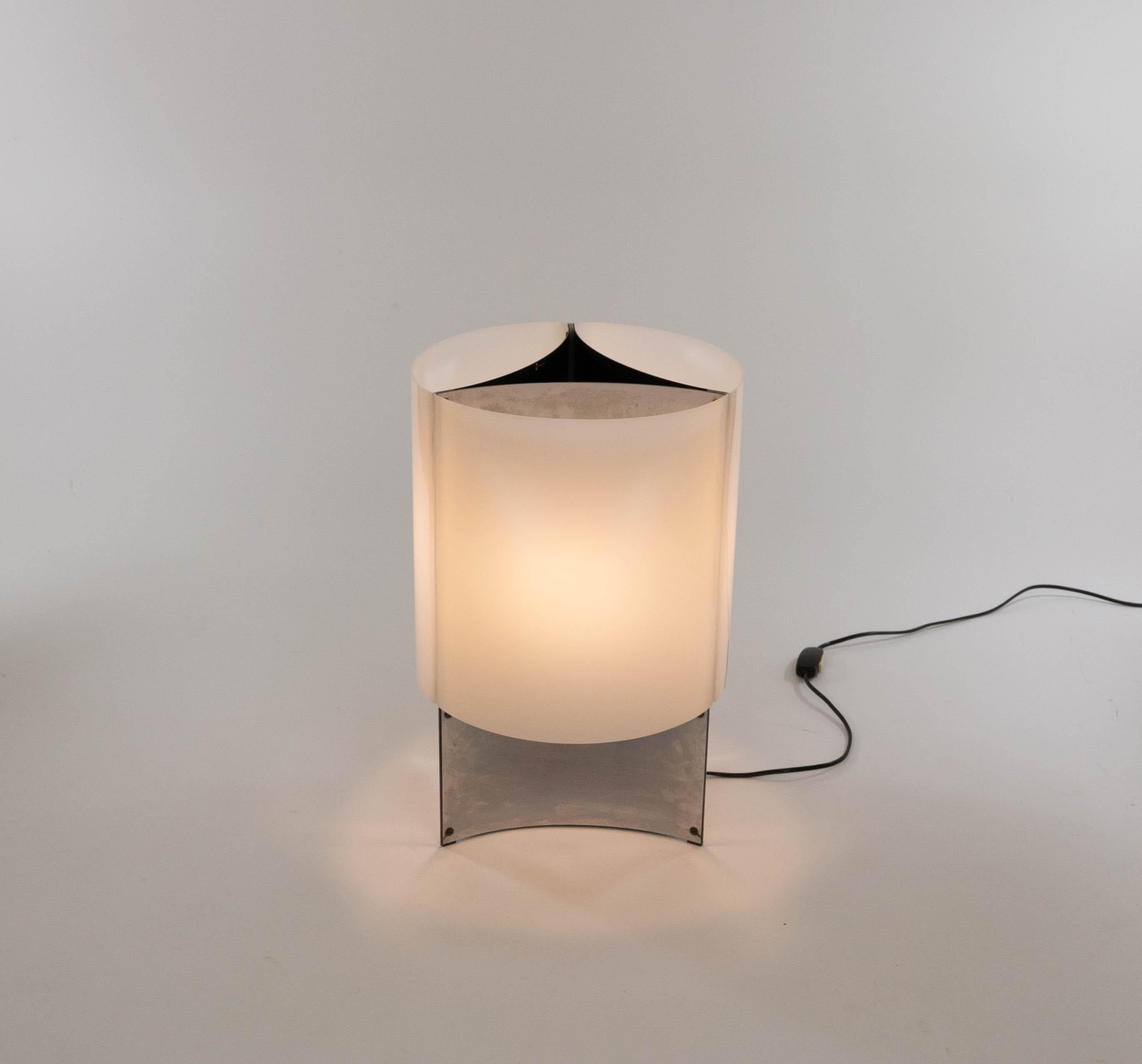 Mid-Century Modern Lampe de table modèle n° 526 de Massimo Vignelli pour Arteluce, 1965