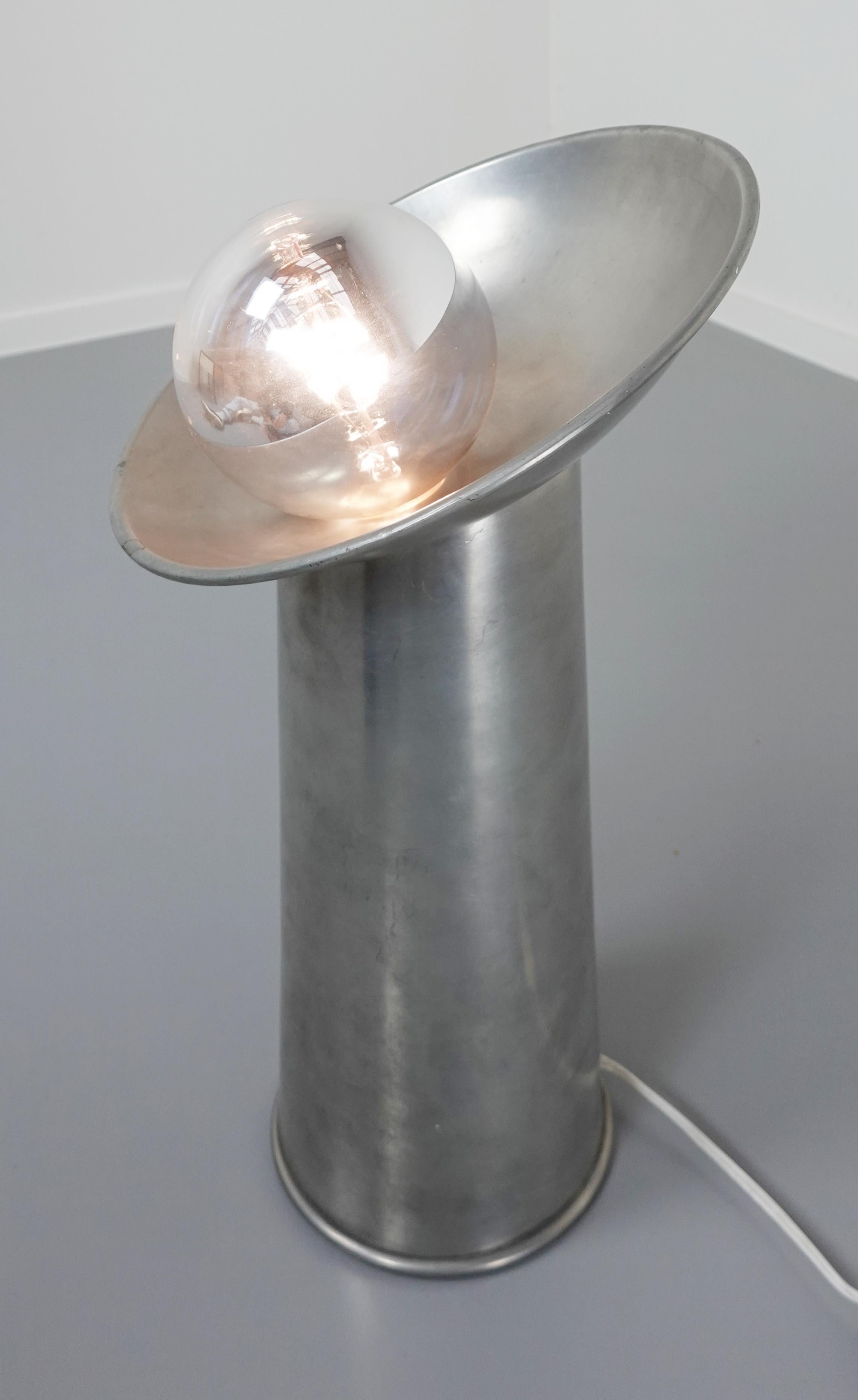 Mid-Century Modern Table Lamp Model 'Radar' by Giani Gjilla for Sormani 3