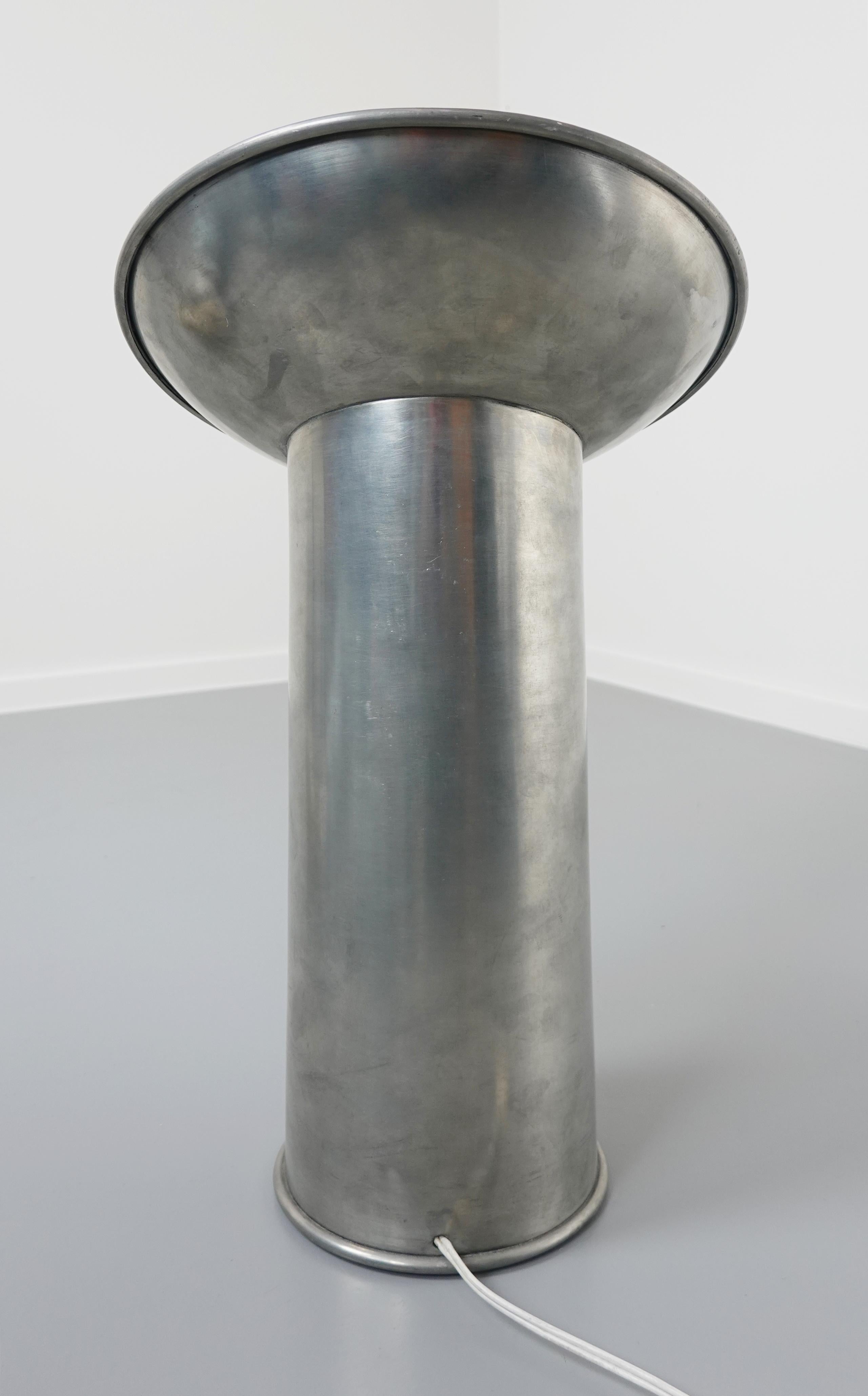 Mid-Century Modern Table Lamp Model 'Radar' by Giani Gjilla for Sormani 4