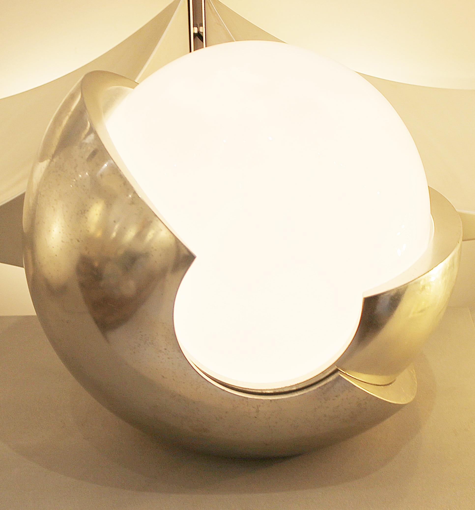 lunula table lamp