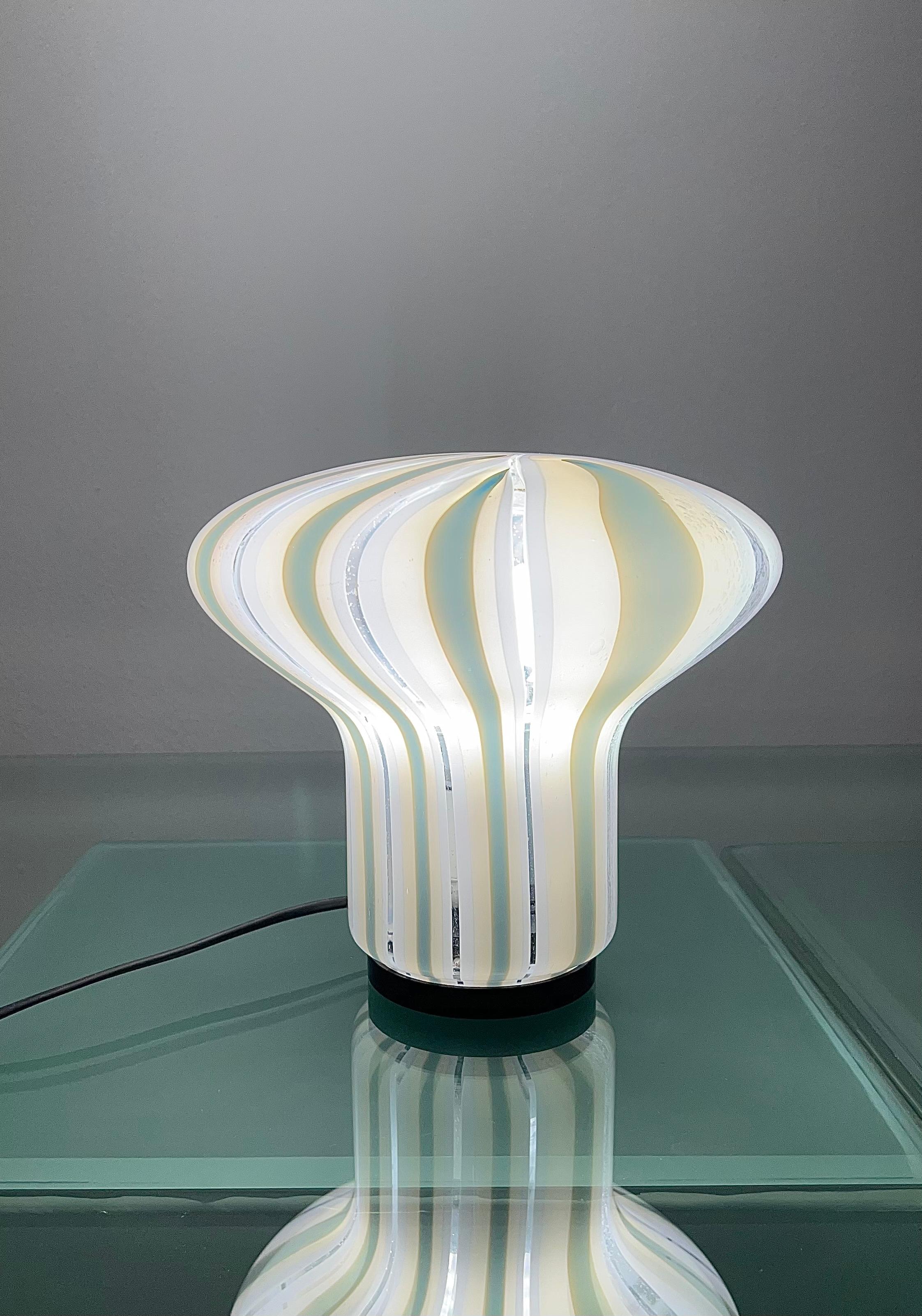 Table lamp Murano Glass Multicolor Transparent Midcentury Italian Design 1970s In Good Condition In Palermo, IT