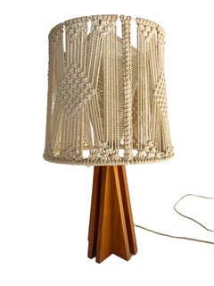 Table lamp - nature and macramé crafts 1960