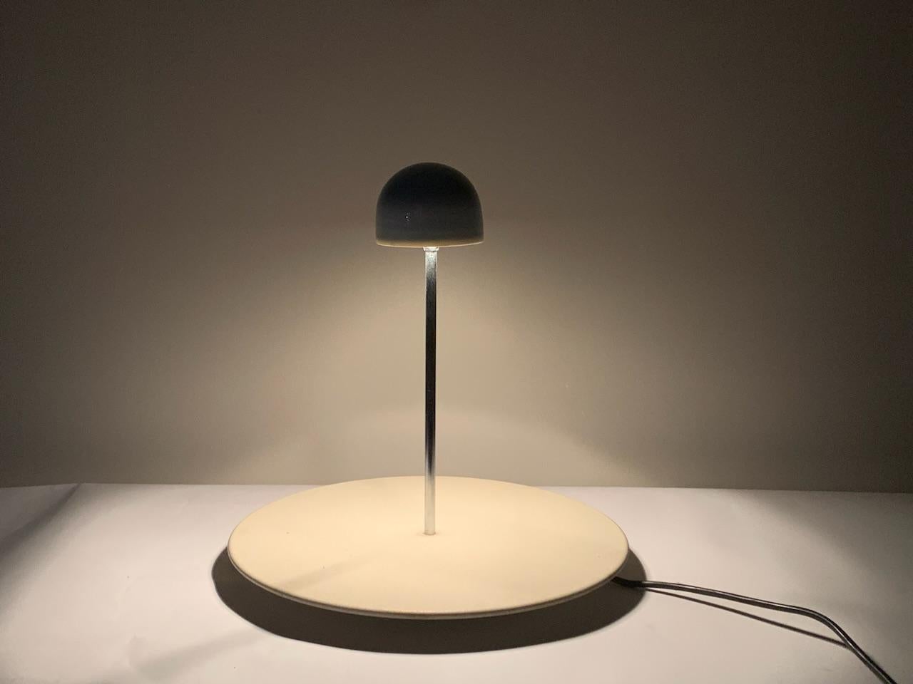 Table Lamp Nemea Model by Vico Magistretti for Artemide For Sale 4