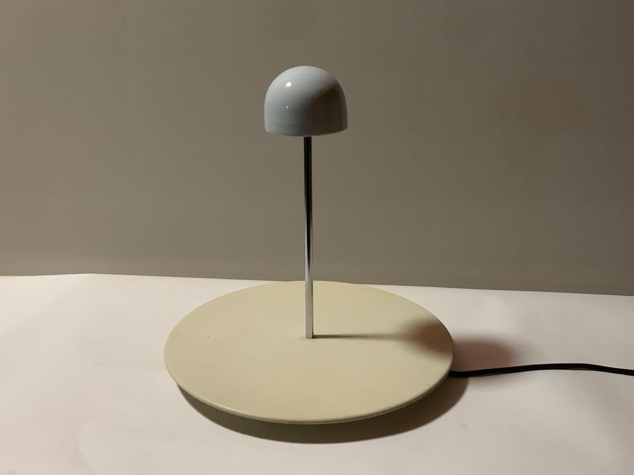 Late 20th Century Table Lamp Nemea Model by Vico Magistretti for Artemide For Sale