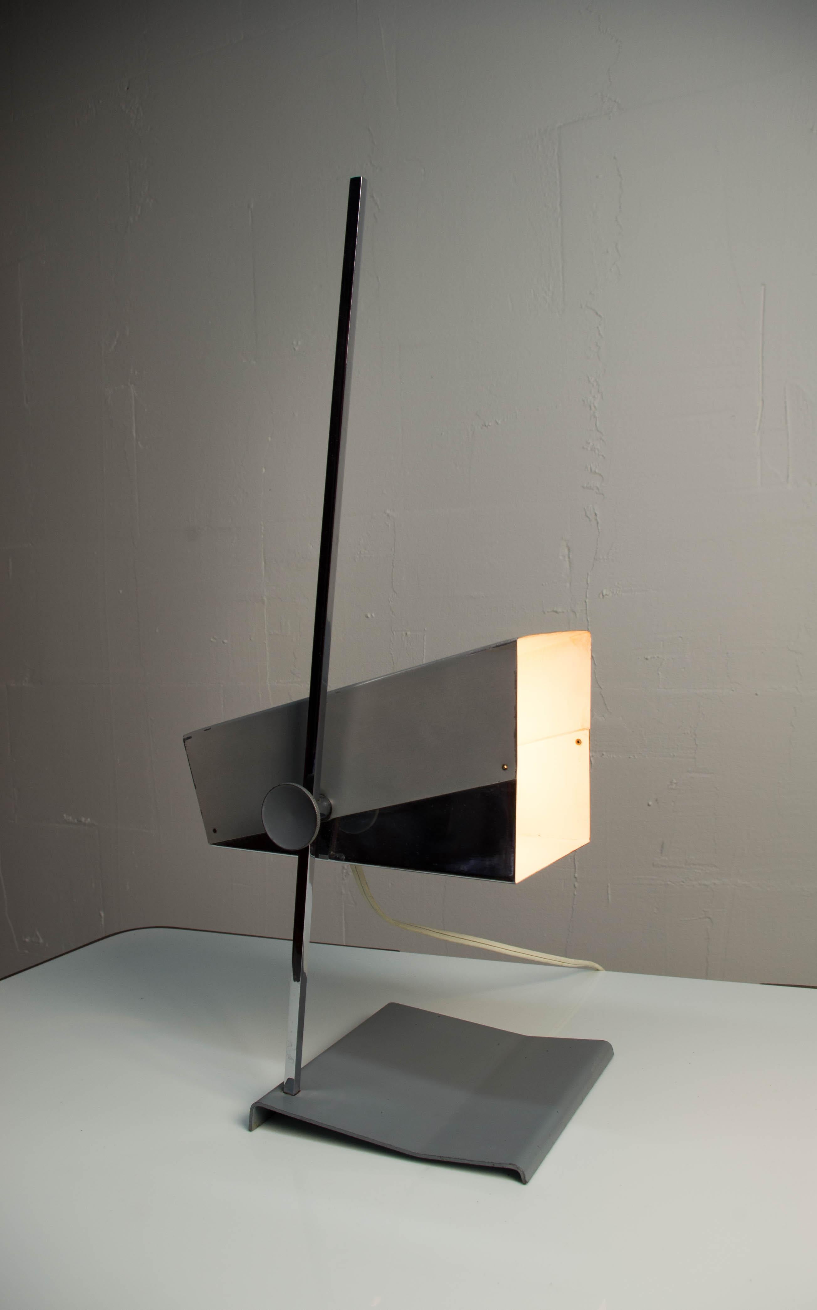 Modern Table Lamp No. 0518 by Josef Hurka for Napako, 1960s For Sale