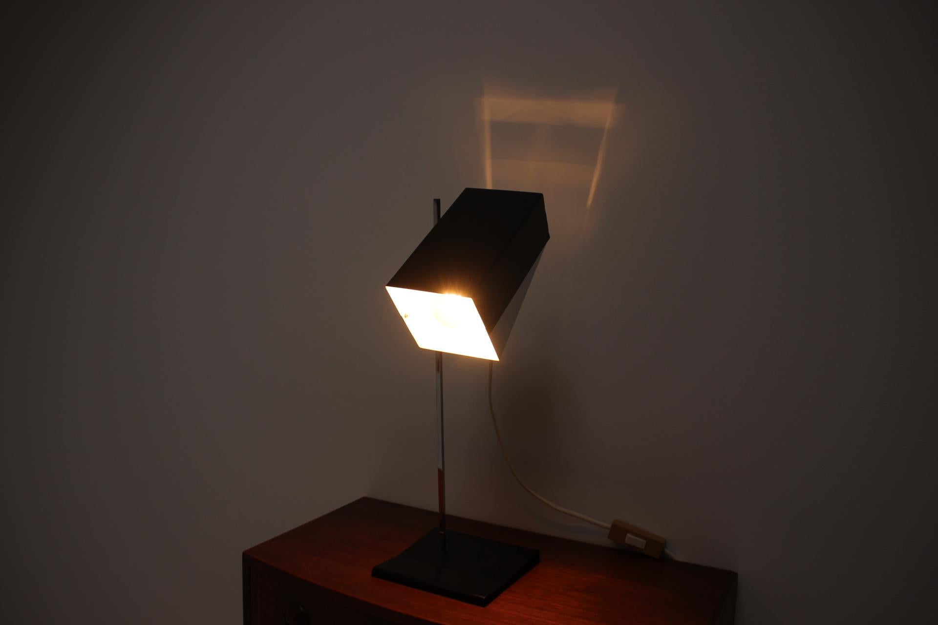 Table Lamp No. 0518 by Josef Hurka for Napako, 1960s For Sale 2