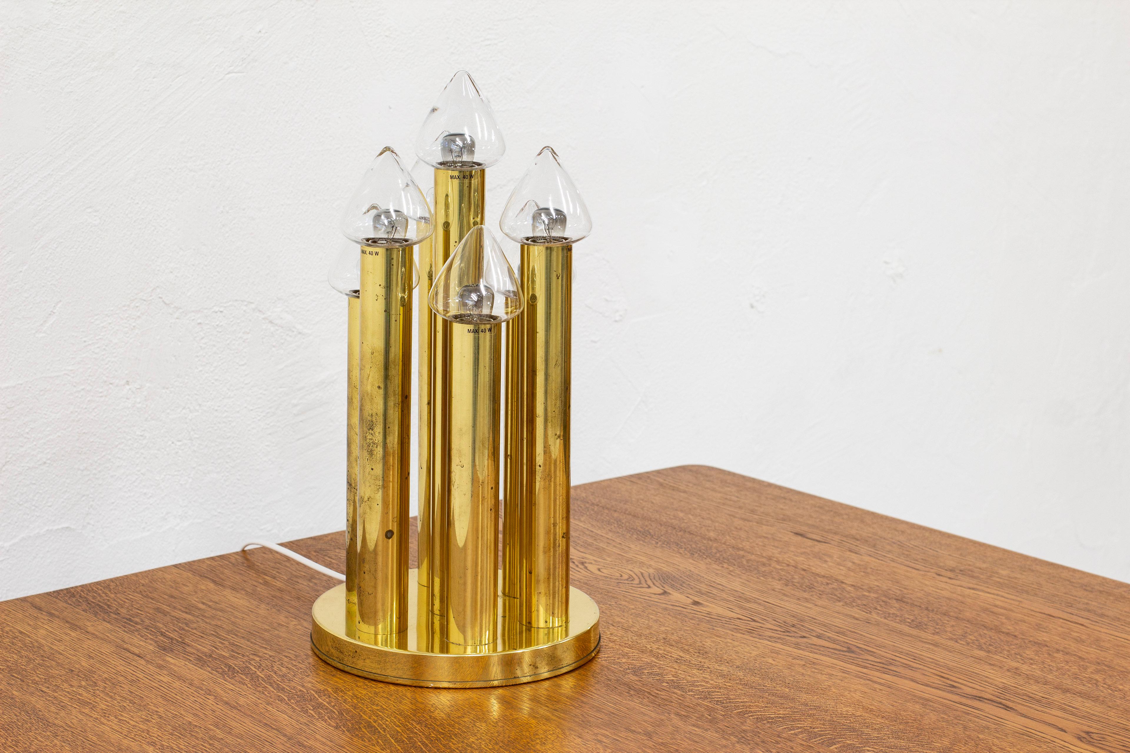 Table Lamp of Brass and Glass Model B 231 by Hans-Agne Jakobsson, Sweden, 1960s In Good Condition For Sale In Hägersten, SE