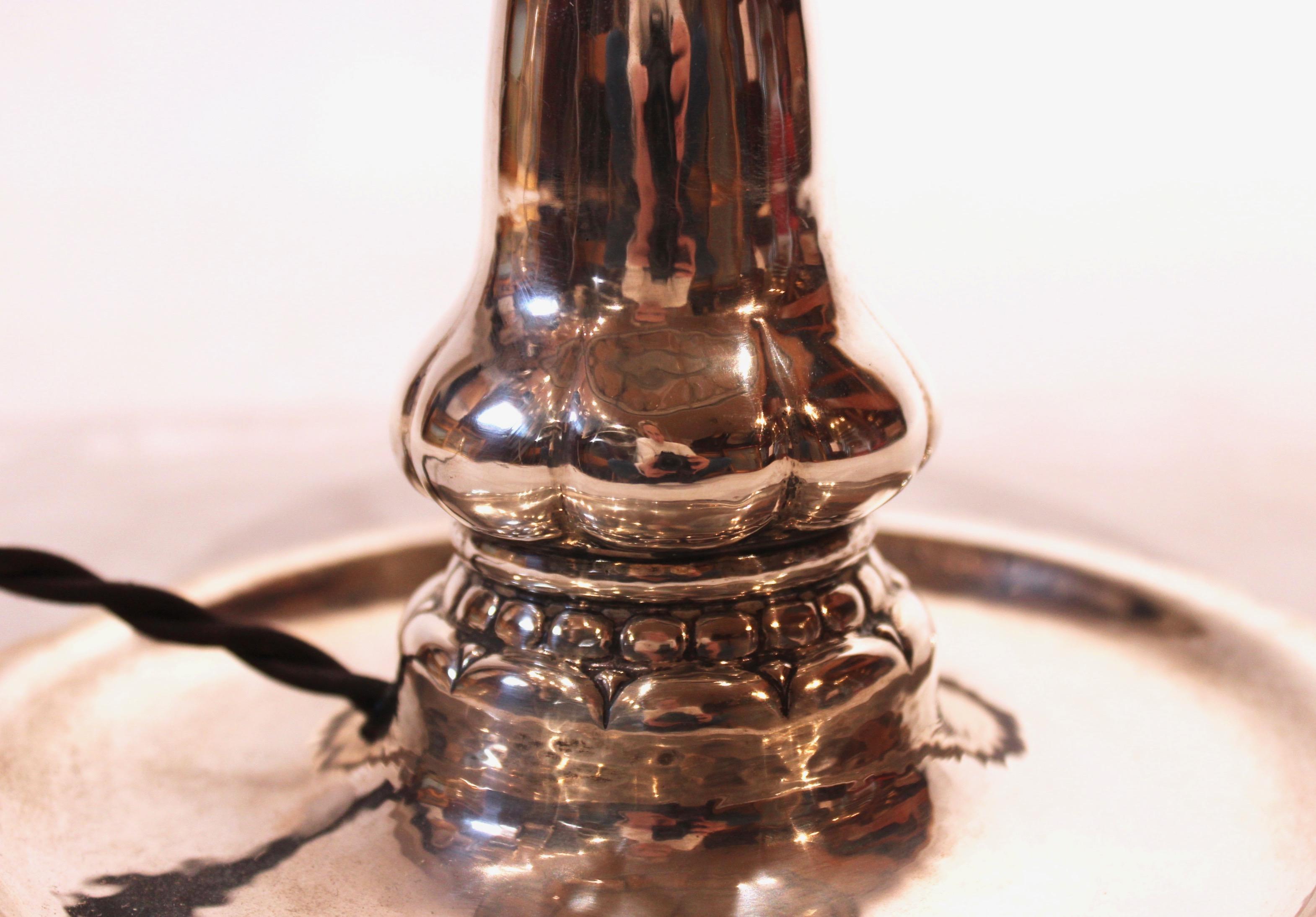 Early 20th Century Table Lamp of Hallmarked Silver and Beautifully Decorated Shade For Sale