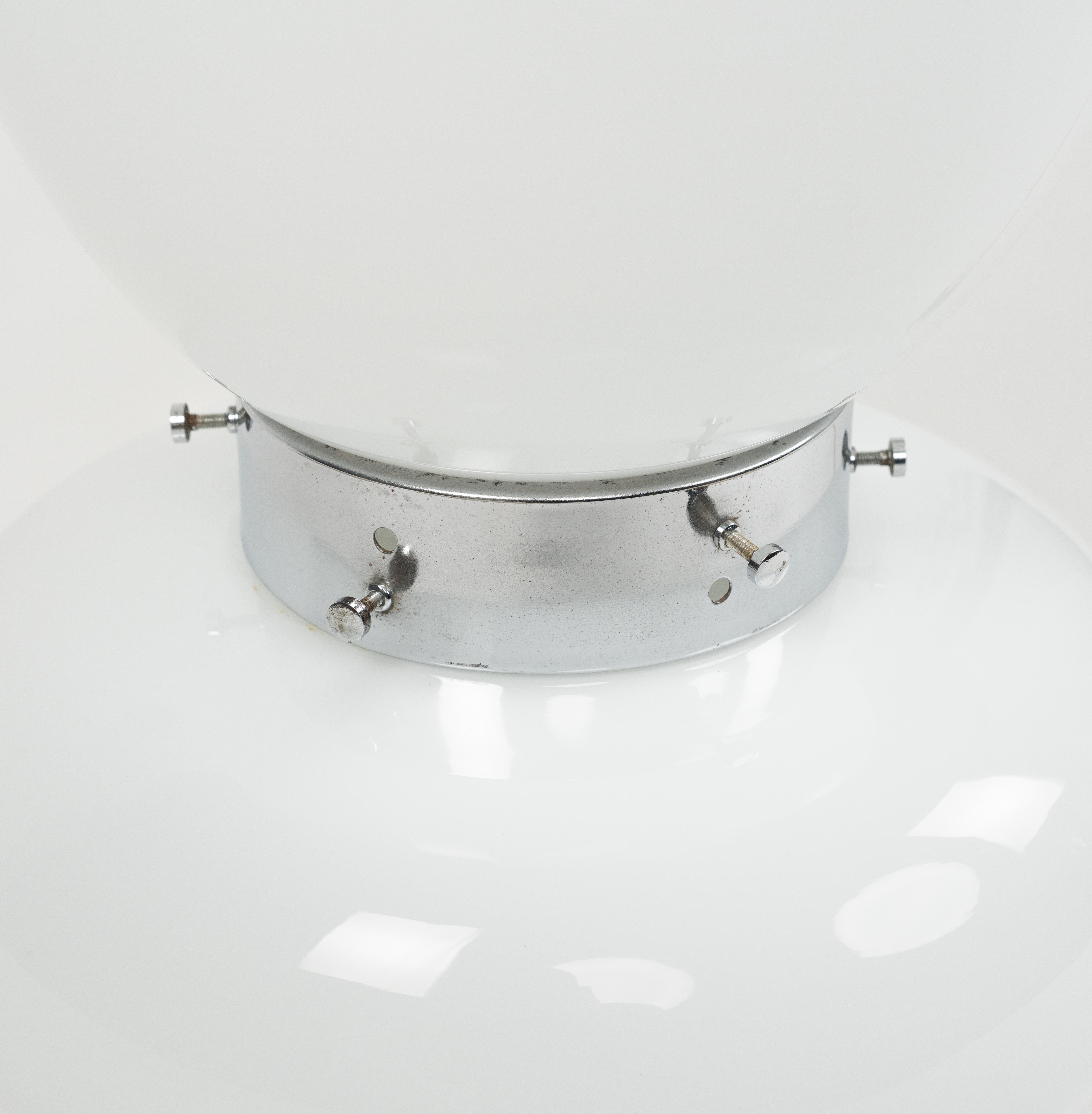 Table Lamp Opaline Glass and Chrome by Carlo Nason for Mazzega, Italy 1960s For Sale 2