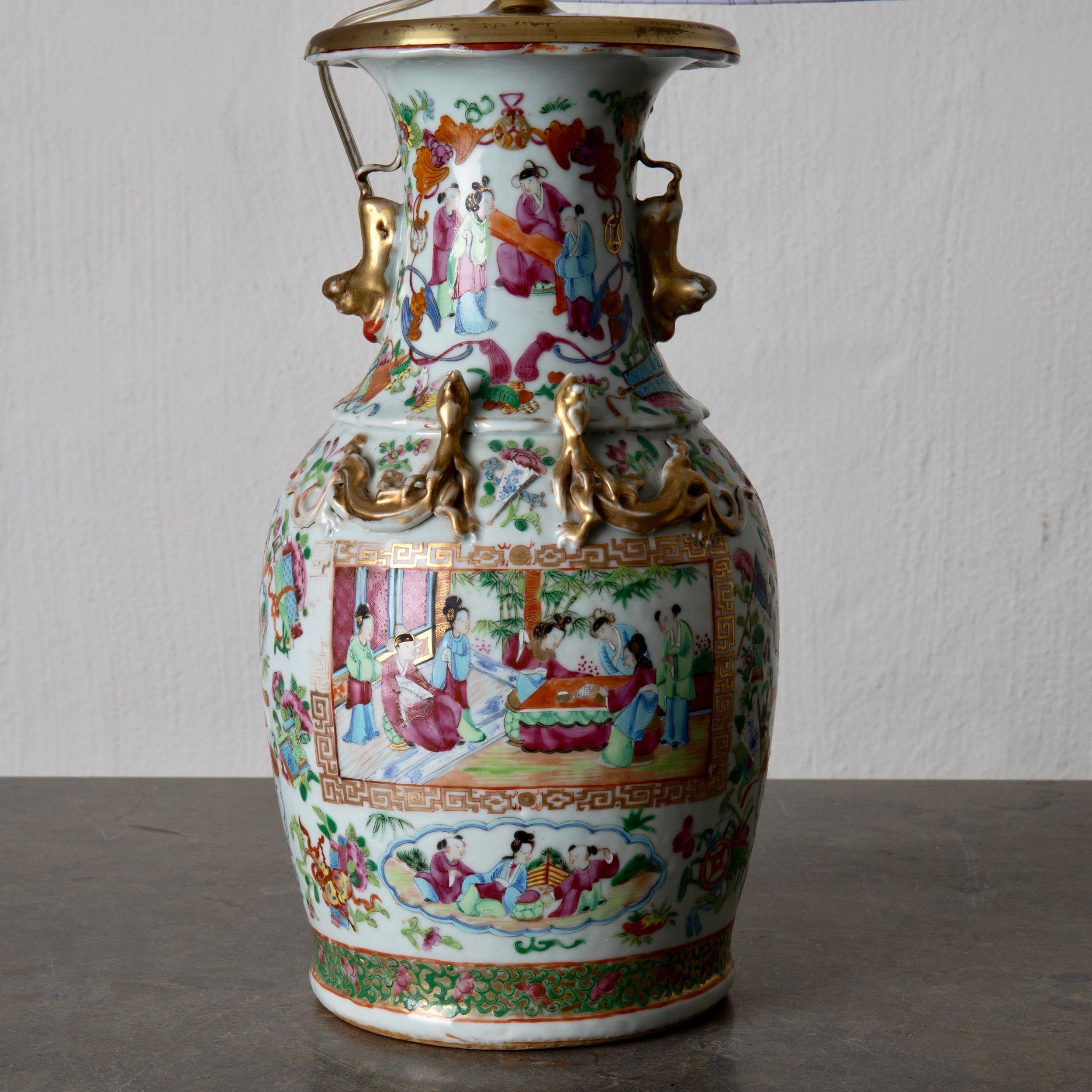 Chinese Table Lamp Oriental Colors 19th Century, China For Sale