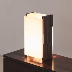 Lámpara de mesa, Percival Lafer, Jatoba, Diseño brasileño, Muebles de época