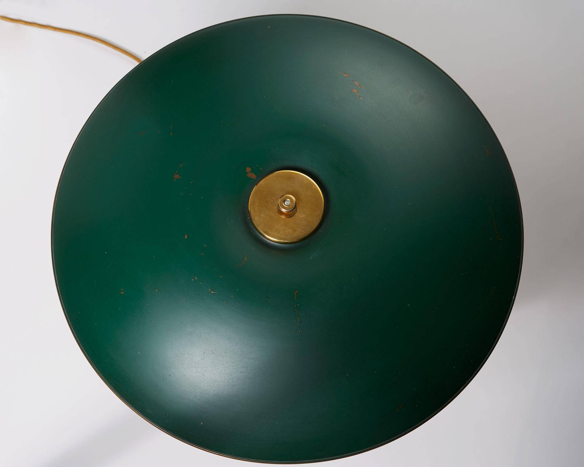 Table Lamp PH 5/3, Designed by Poul Henningsen, Denmark, 1926-1927 In Good Condition In Stockholm, SE