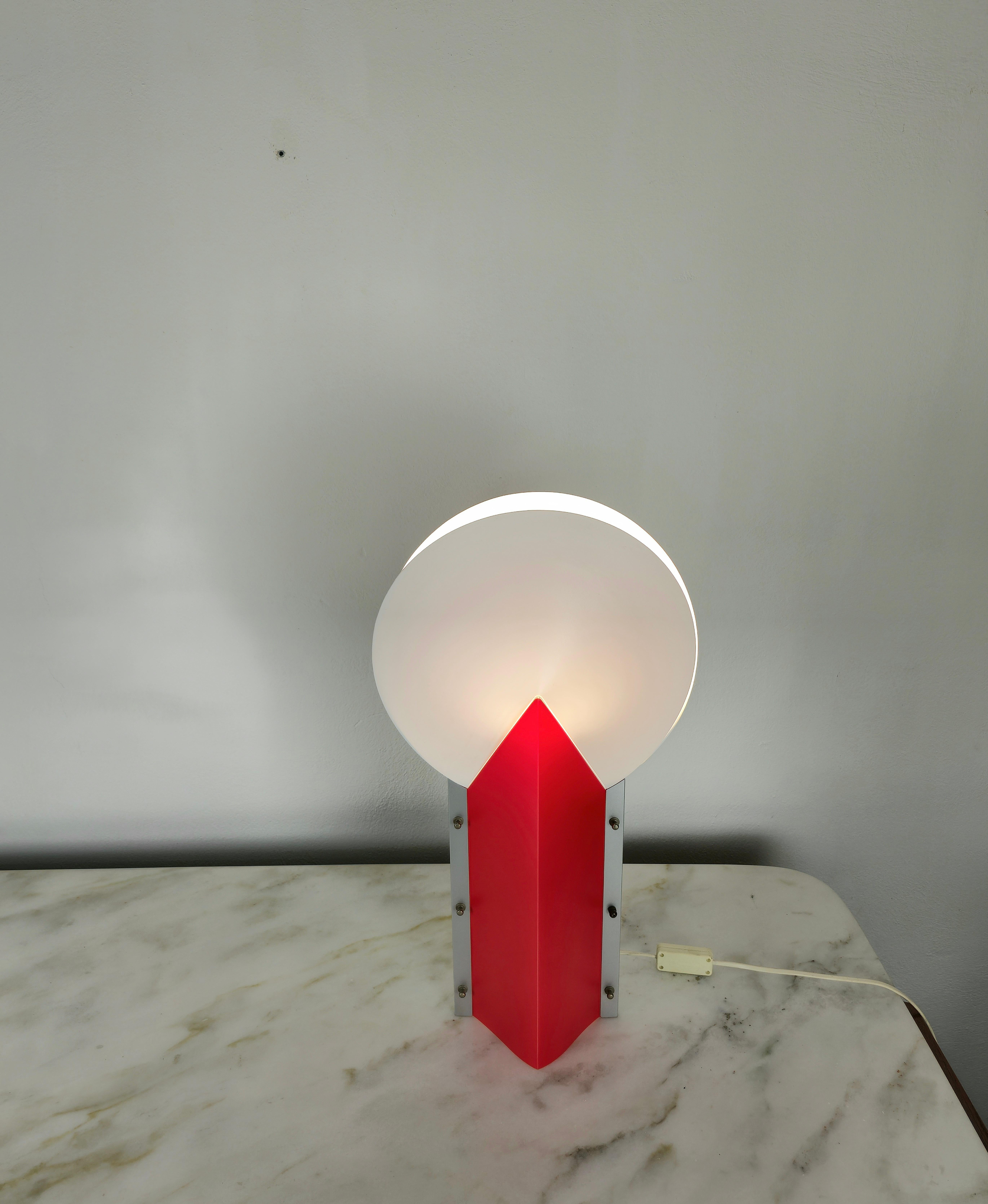 Late 20th Century Table Lamp Plastic by Samuel Parker for Slamp Mid-Century Modern Italy, 1980s For Sale