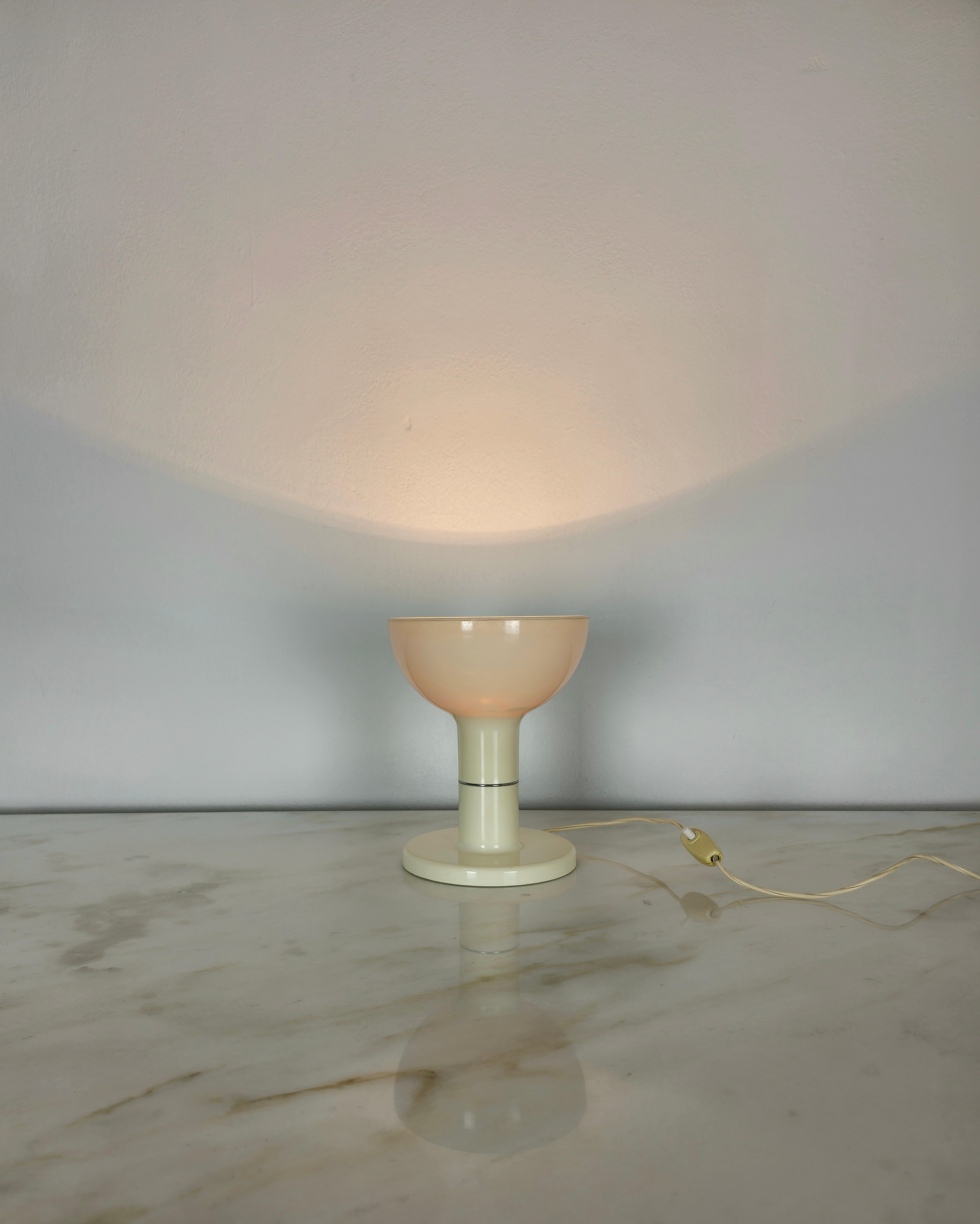 20th Century Table Lamp Plastic Enamelled Lighting Midcentury Italian Design, 1970s For Sale