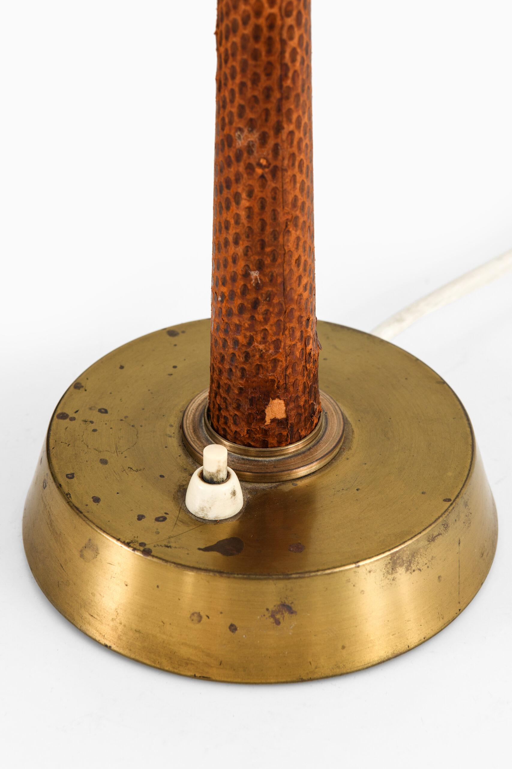 Tischlampe, hergestellt von AB E. Hansson & Co in Malm, Schweden (Skandinavische Moderne) im Angebot