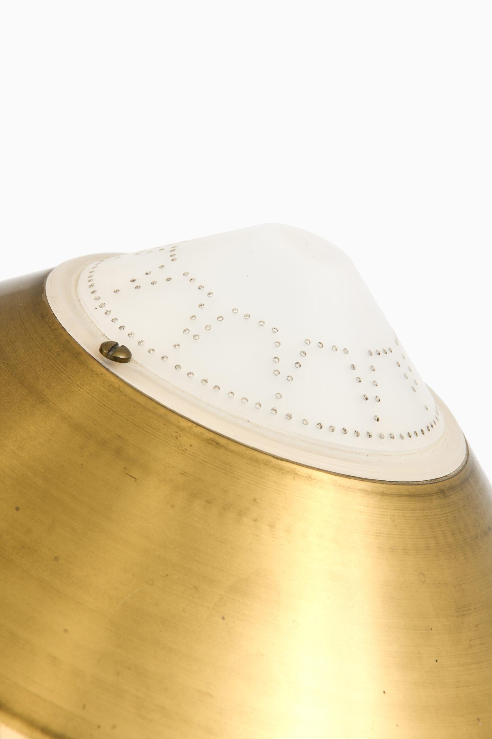 Milieu du XXe siècle Lampe de bureau produite par AB E. Hansson & Co à Malm, Suède en vente