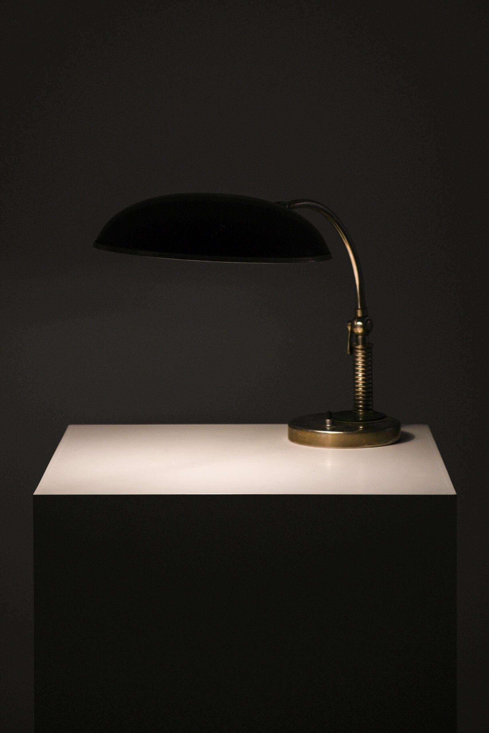 Lampe de table produite en Suède Bon état - En vente à Limhamn, Skåne län
