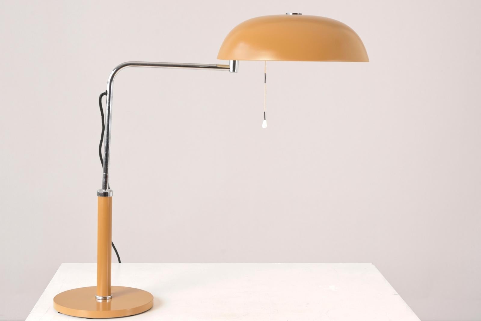 Swiss Table Lamp Quick 1500 by Alfred Müller for Amba, Switzerland - 1959 For Sale
